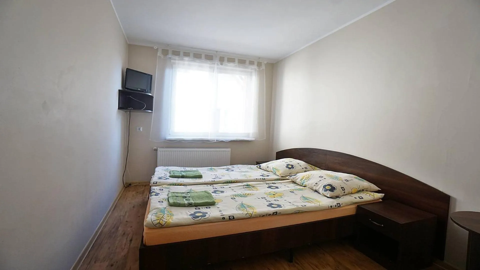 Bed in Willa Białe Piaski Pokoje i Noclegi Białogóra