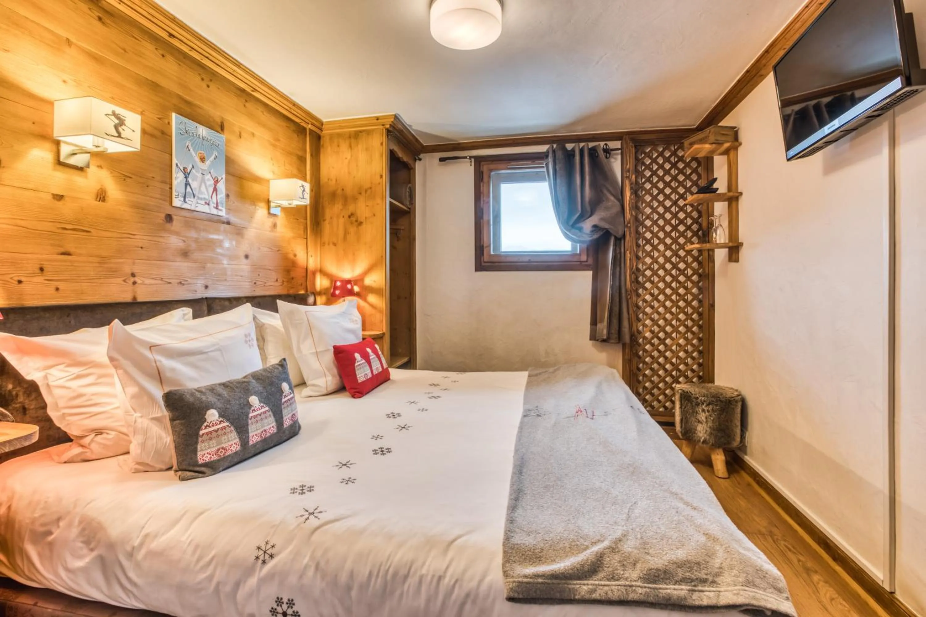 Bed in Les Monts Charvin