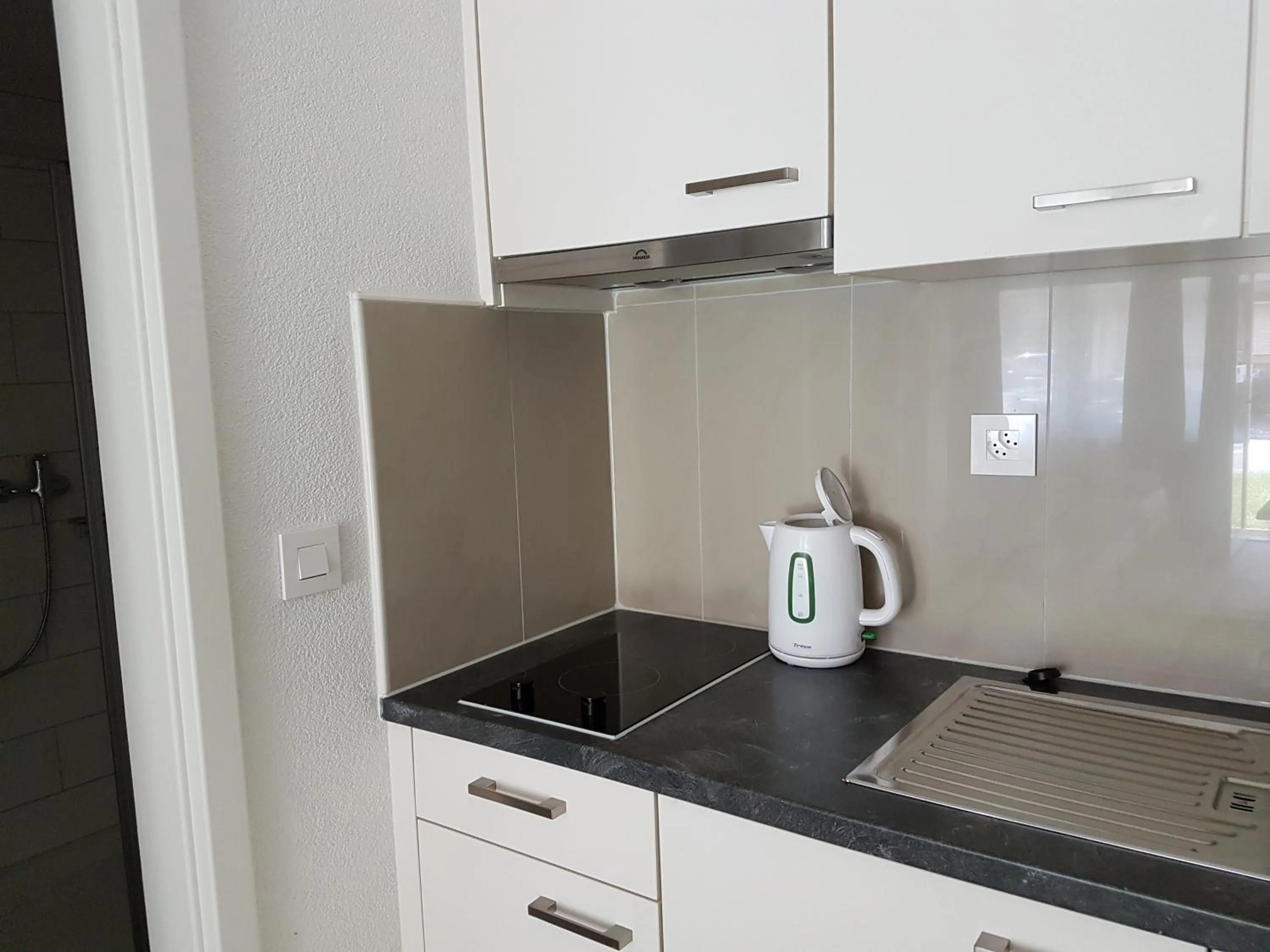 Kitchen or kitchenette in Swiss Chalet Holidays Ringgenberg