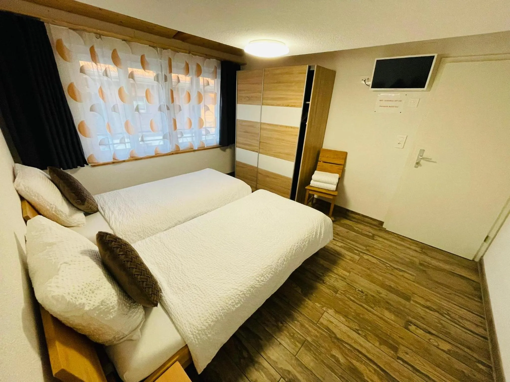 Bed in Swiss Chalet Holidays Ringgenberg