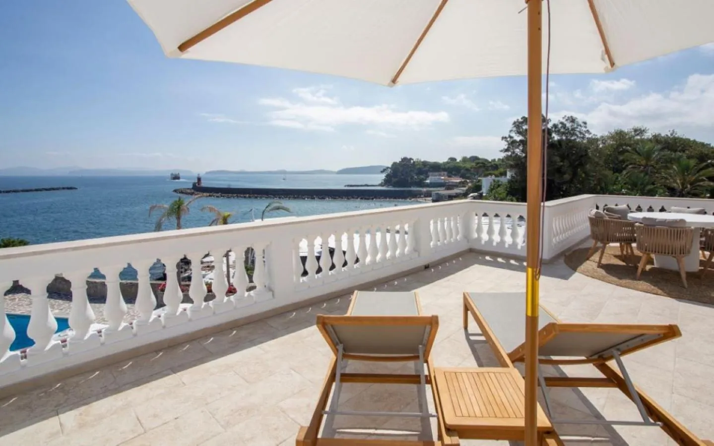 Balcony/Terrace in Pagoda Lifestyle Hotel