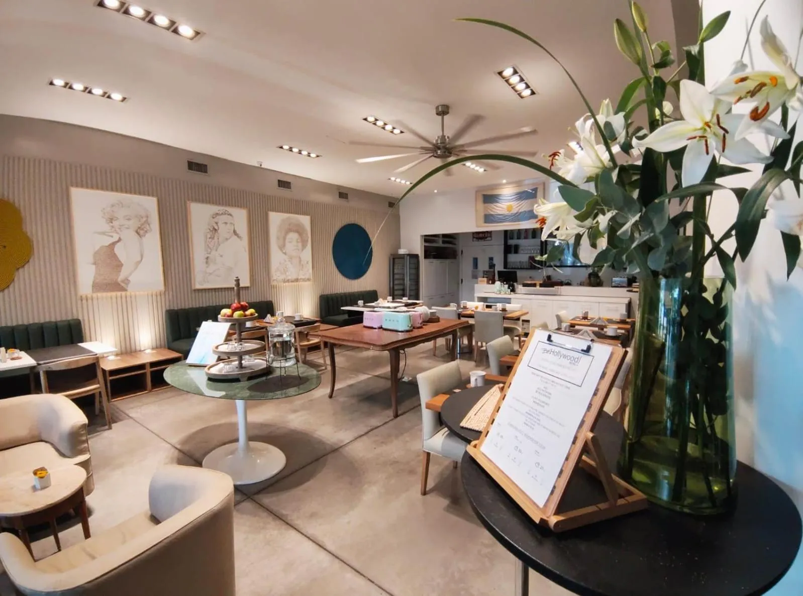 Living room in Be Hollywood!