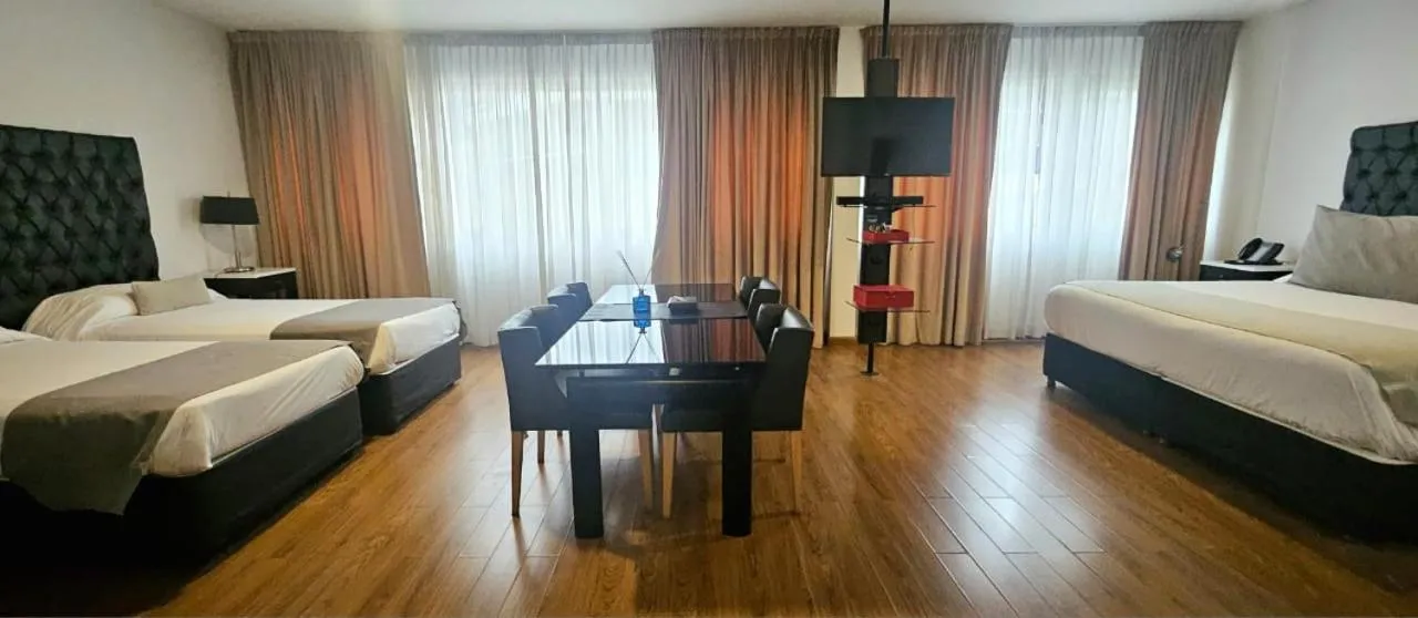 Bed in Be Hollywood!