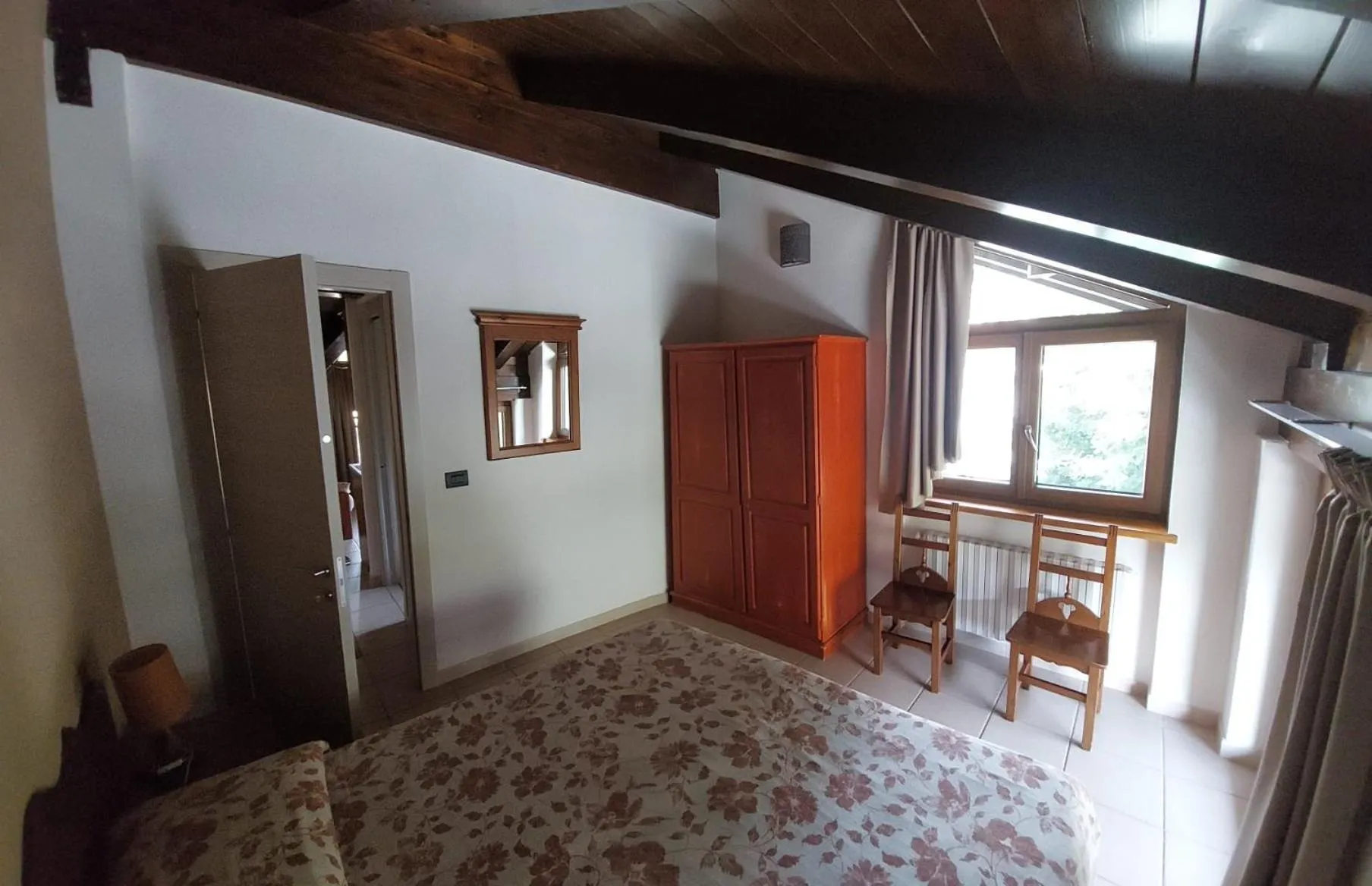 wardrobe, Bed in Residence Les Lacs