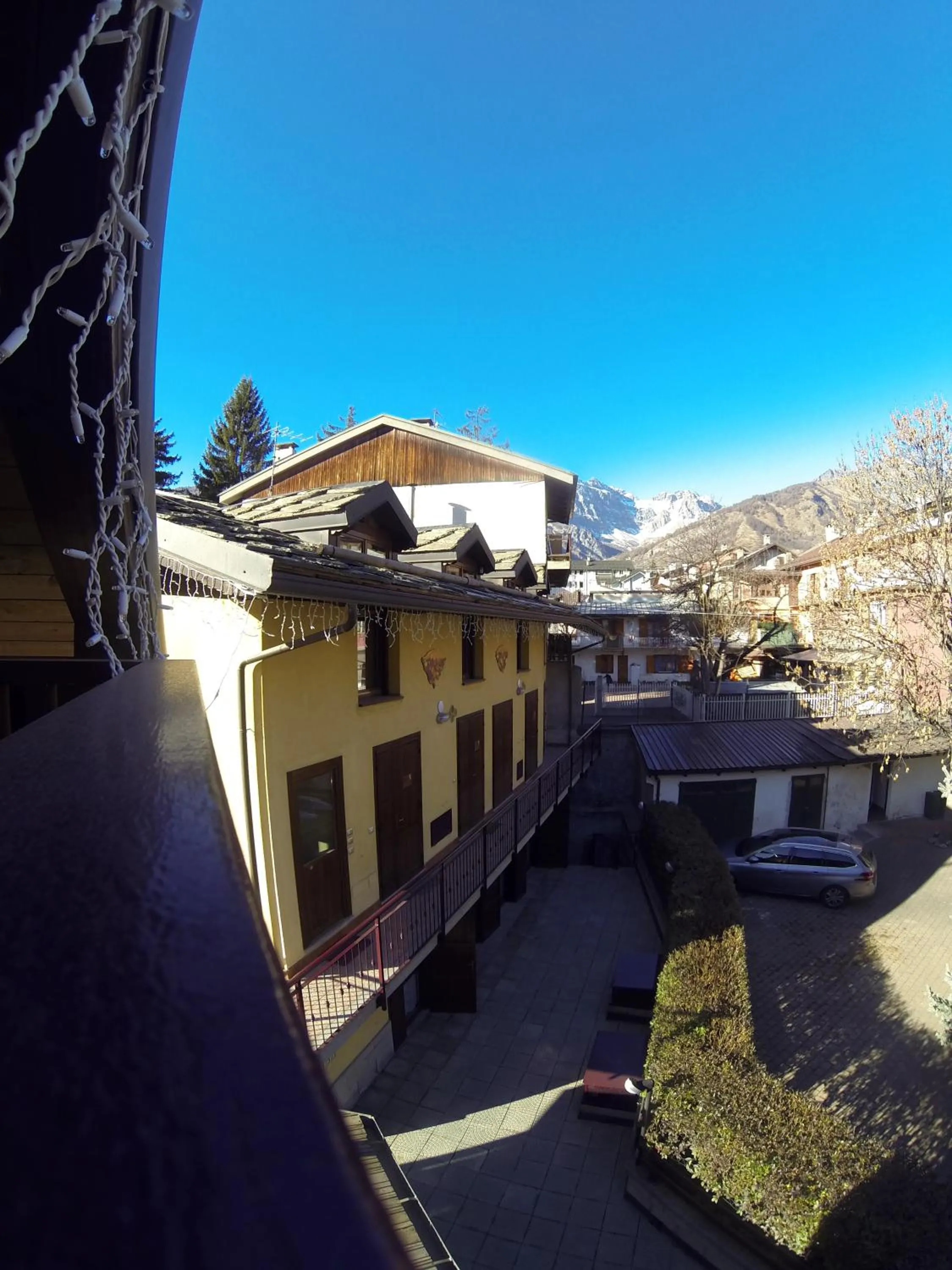 Day in Residence Les Lacs