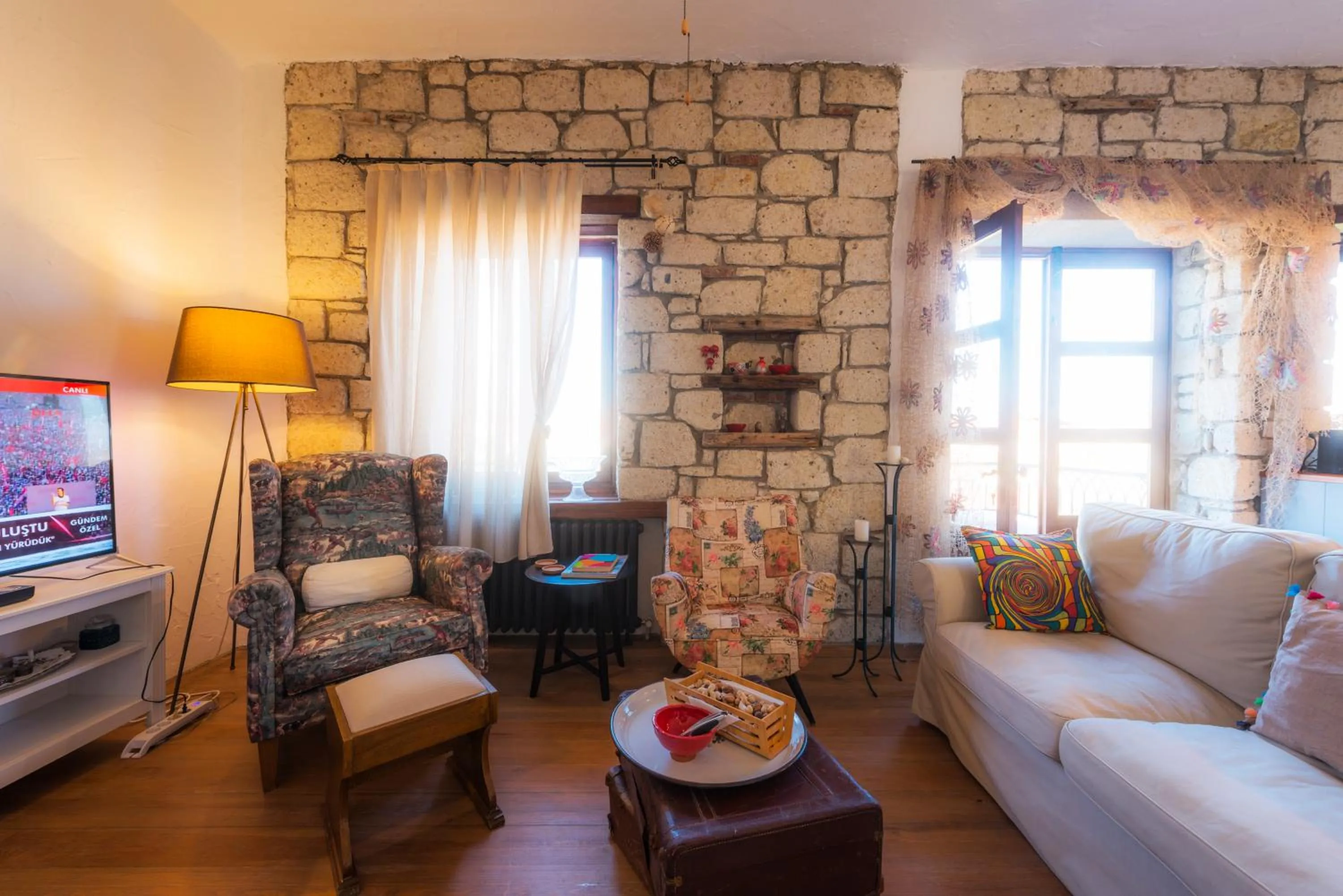 TV and multimedia in Jakamar Alacati