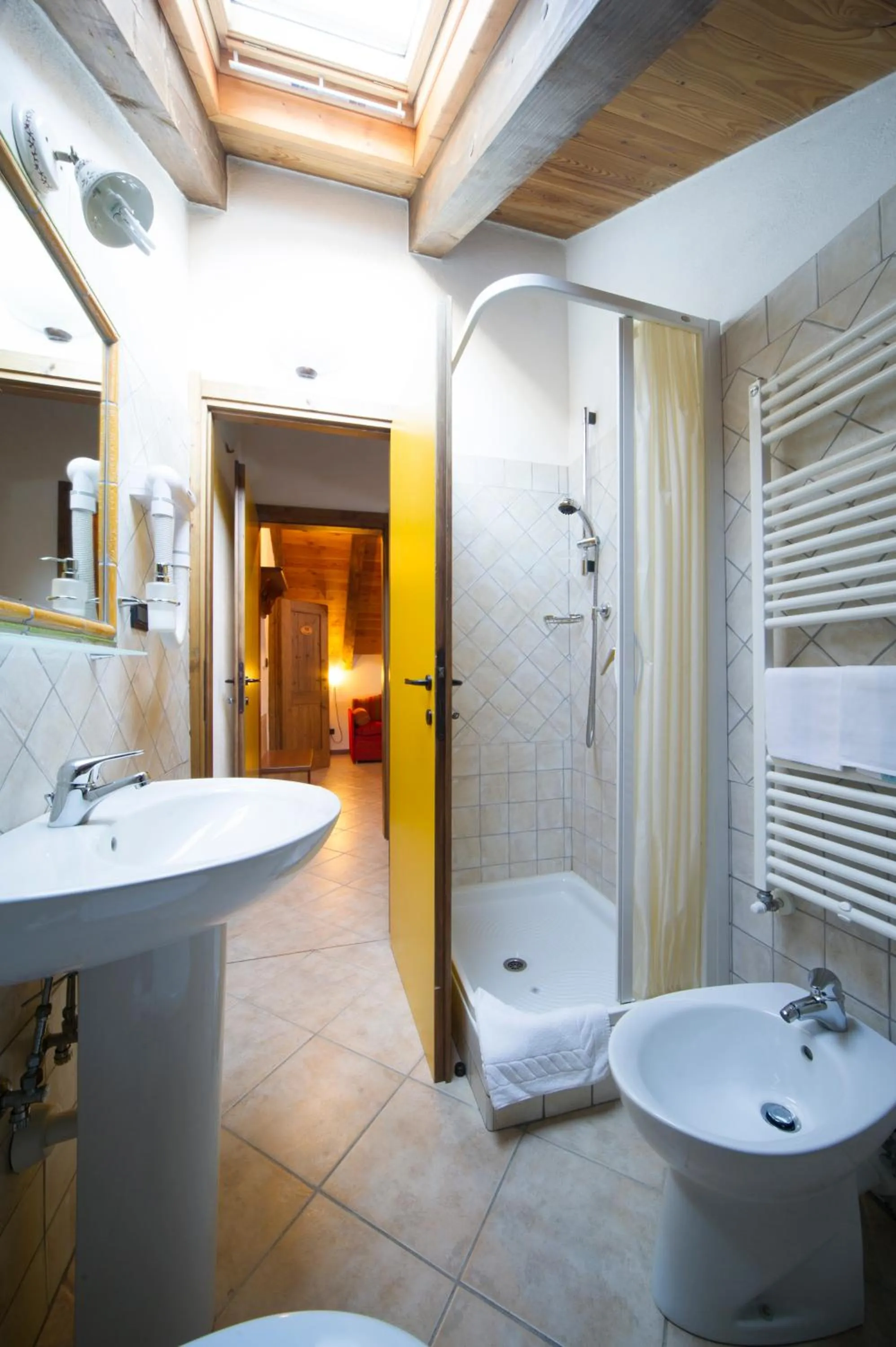 Shower in Chalet Della Guida