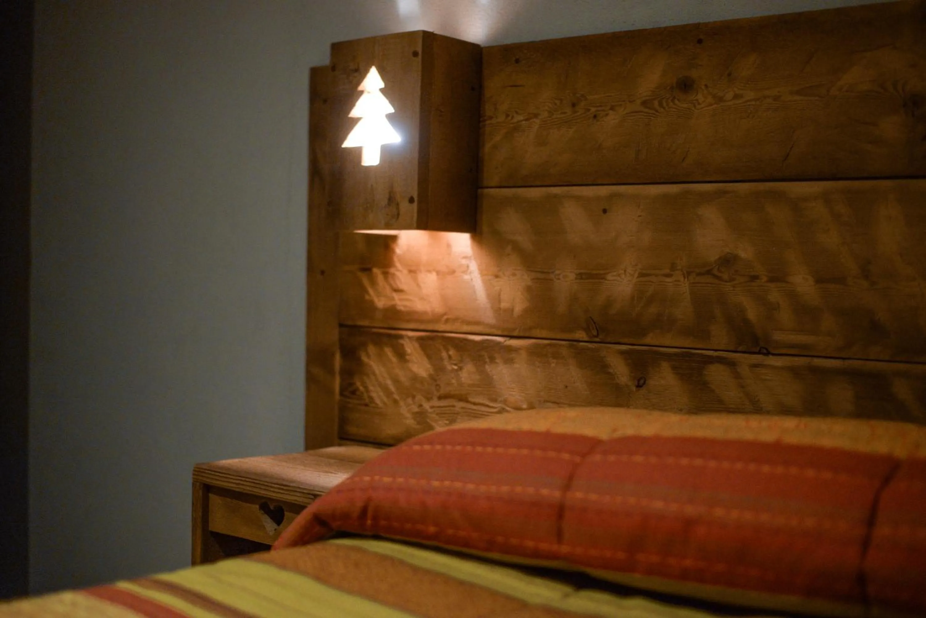 Bed in Chalet Della Guida