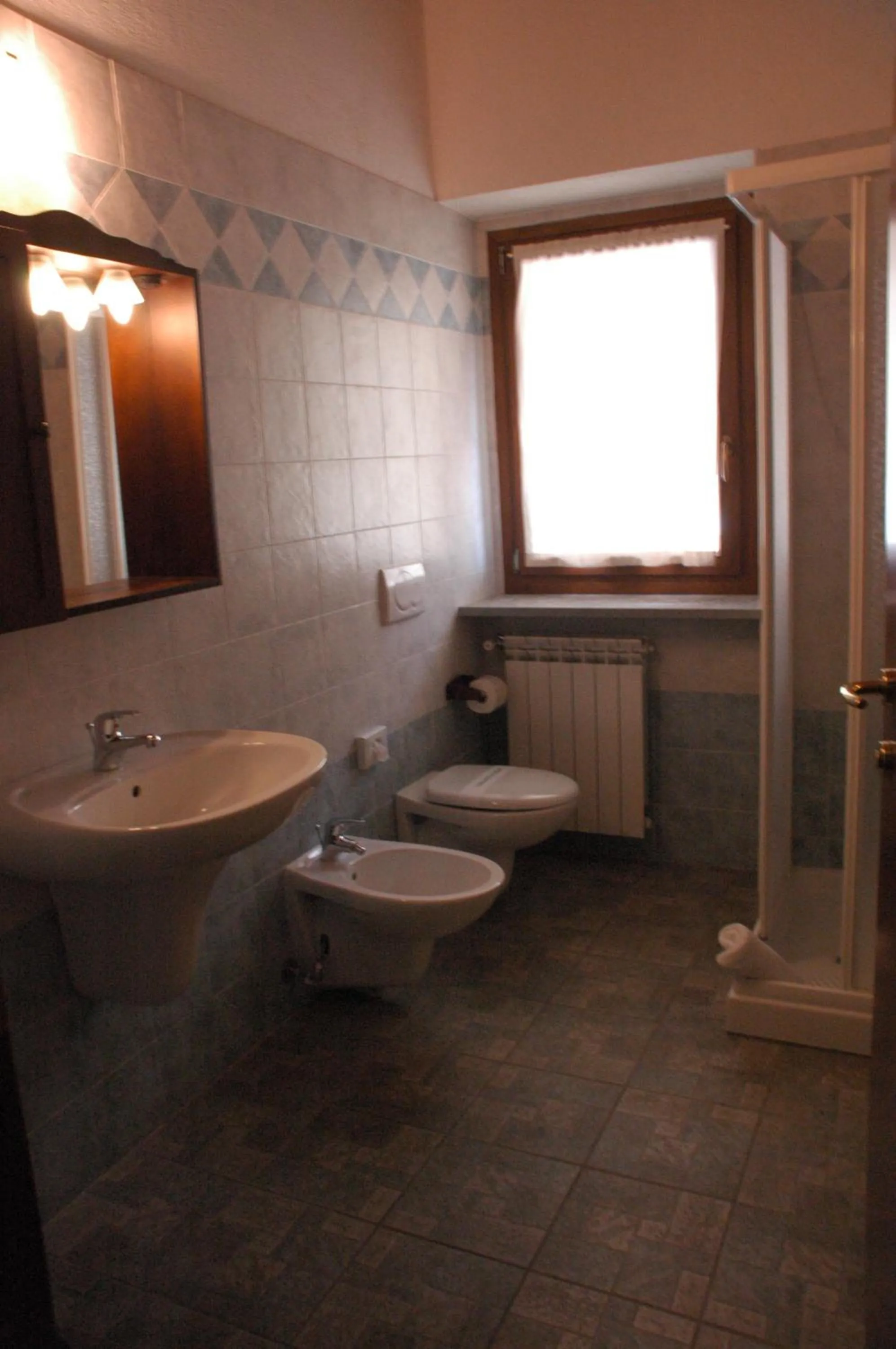 Toilet in Hotel Clari