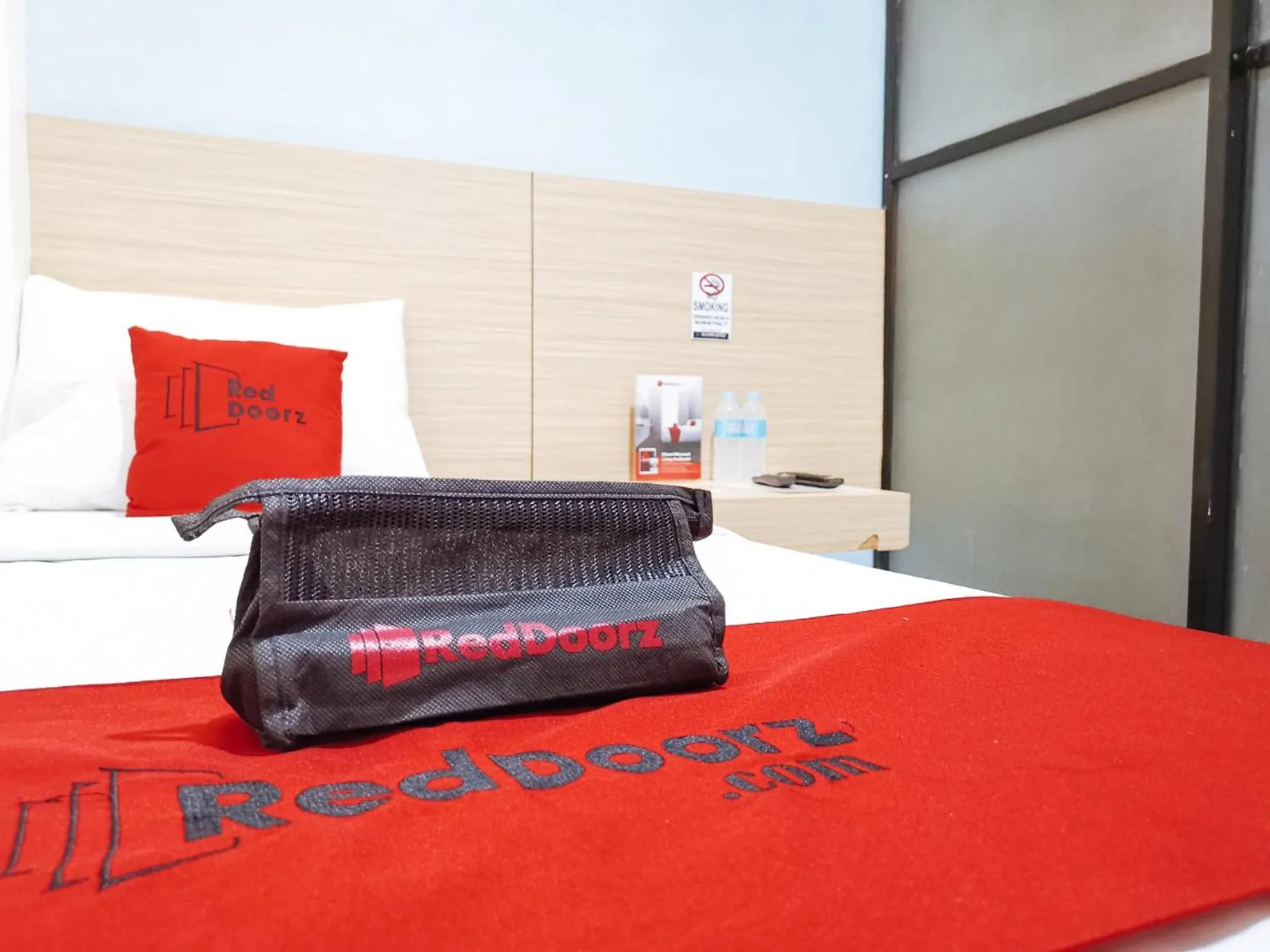 Bed in RedDoorz near Trade School Gensan