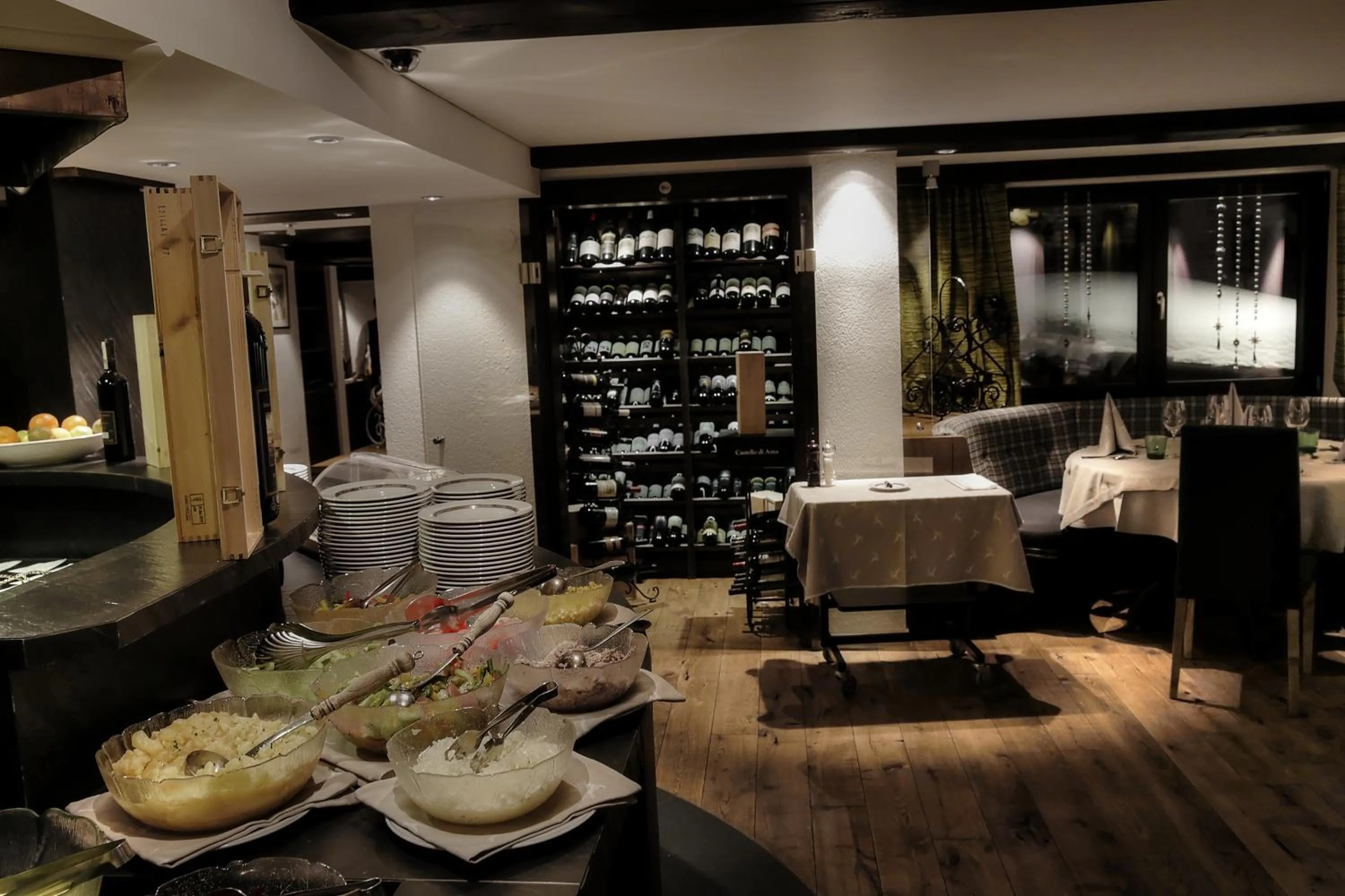 Restaurant/places to eat in Hotel Sandhof