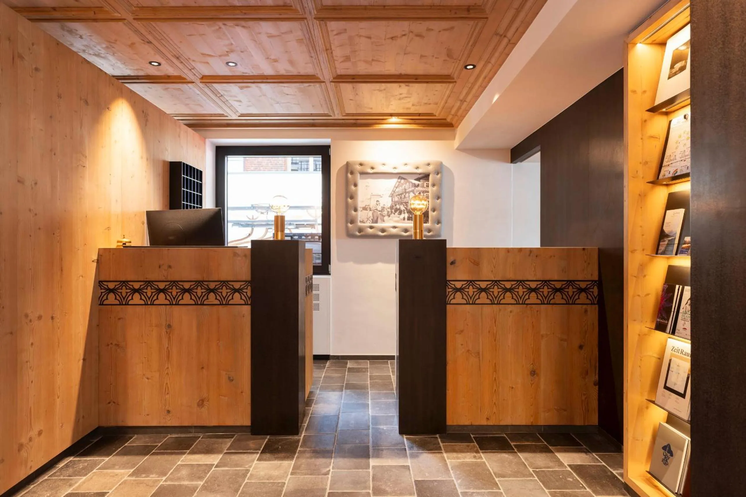 Restaurant/places to eat in Hotel Sandhof