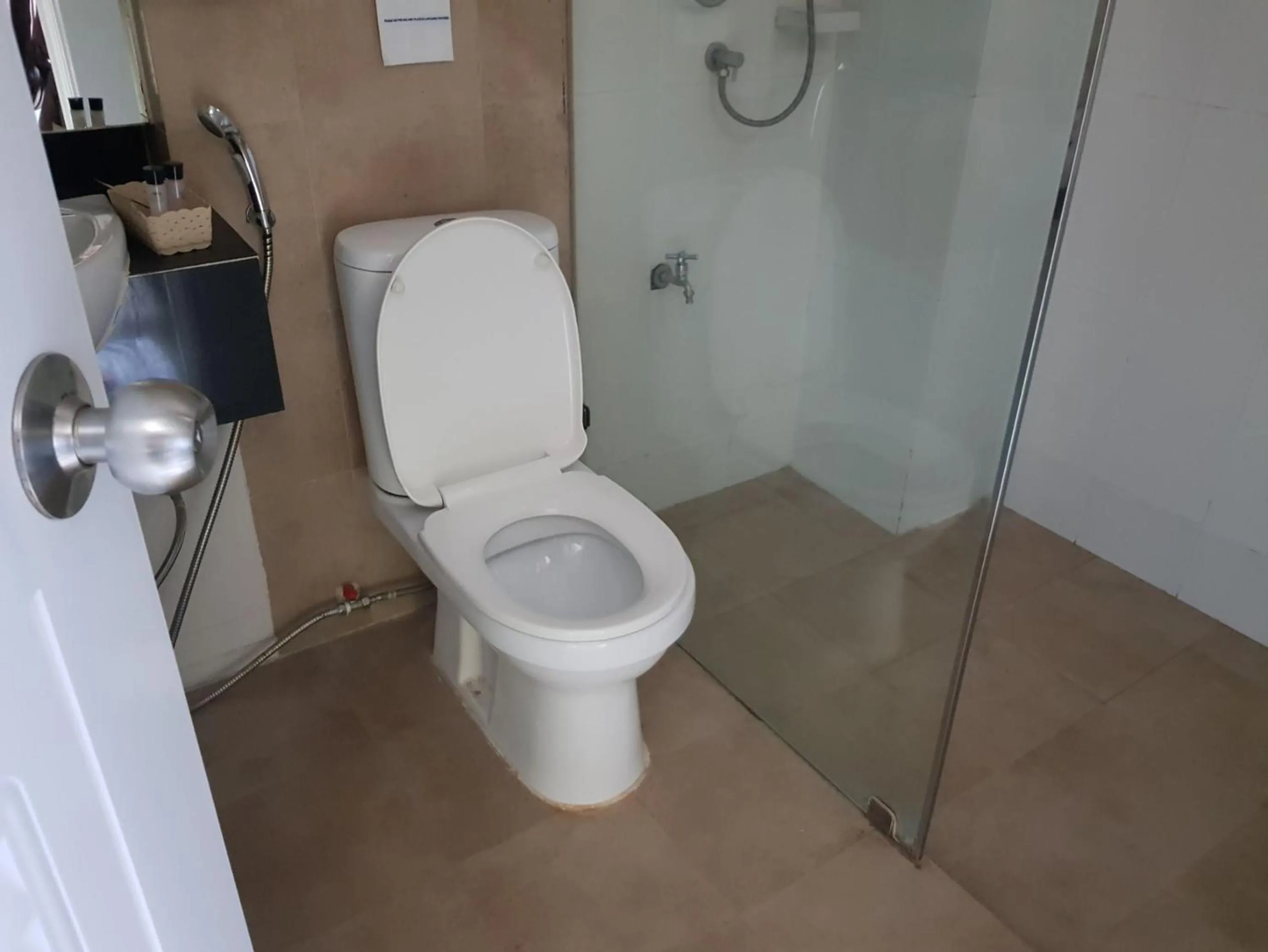 Bathroom in Elite Residence Phitsanulok SHA