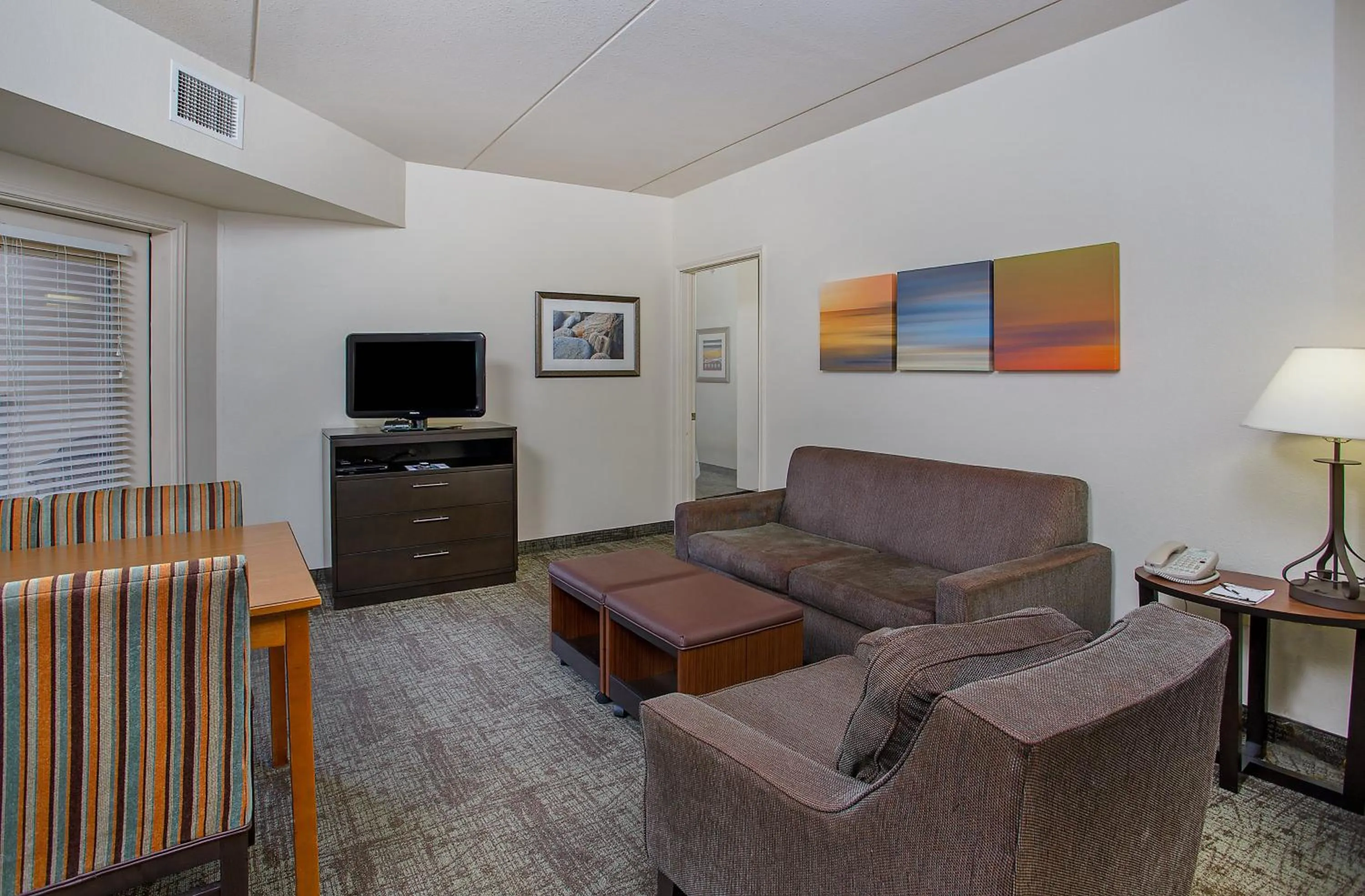 Photo of the whole room in Staybridge Suites Chattanooga Downtown - Convention Center by IHG