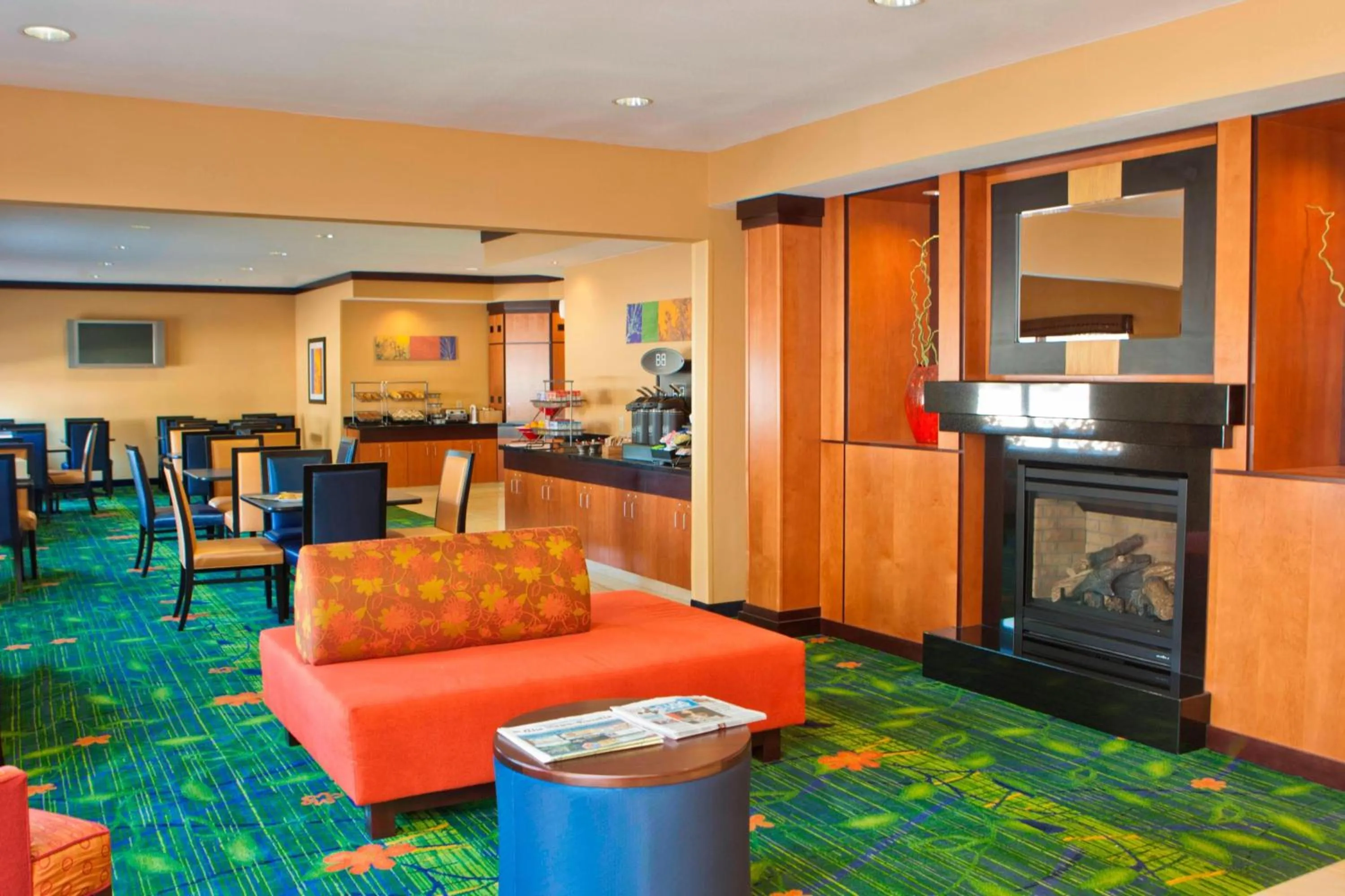 Lobby or reception in Fairfield Inn & Suites by Marriott Memphis East Galleria