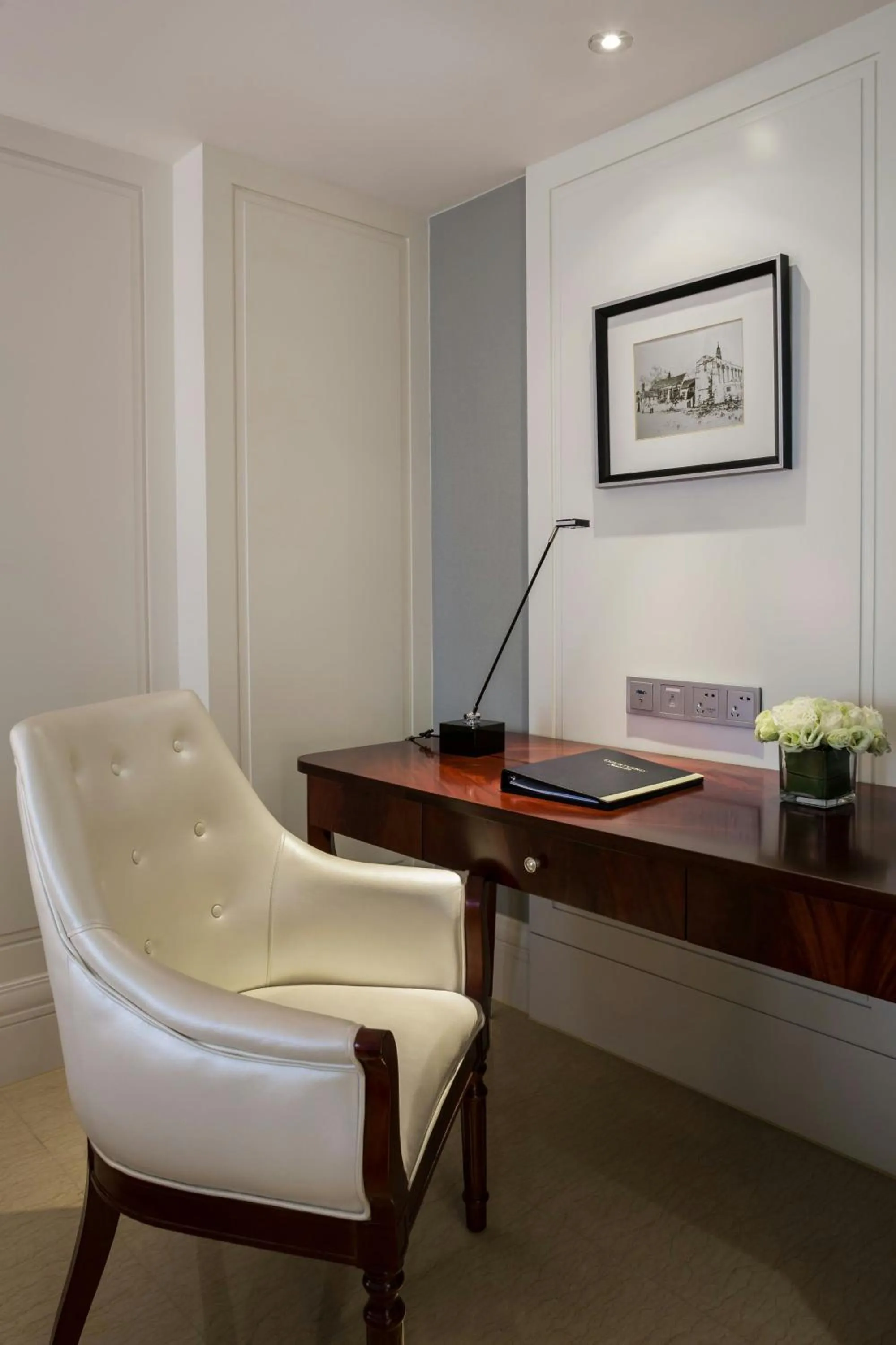 Photo of the whole room in Courtyard by Marriott Shanghai Fengxian