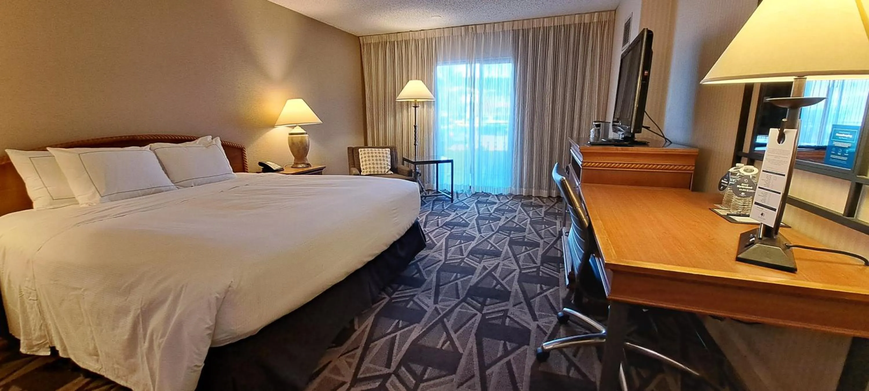 Bedroom, Bed in DoubleTree by Hilton Durango