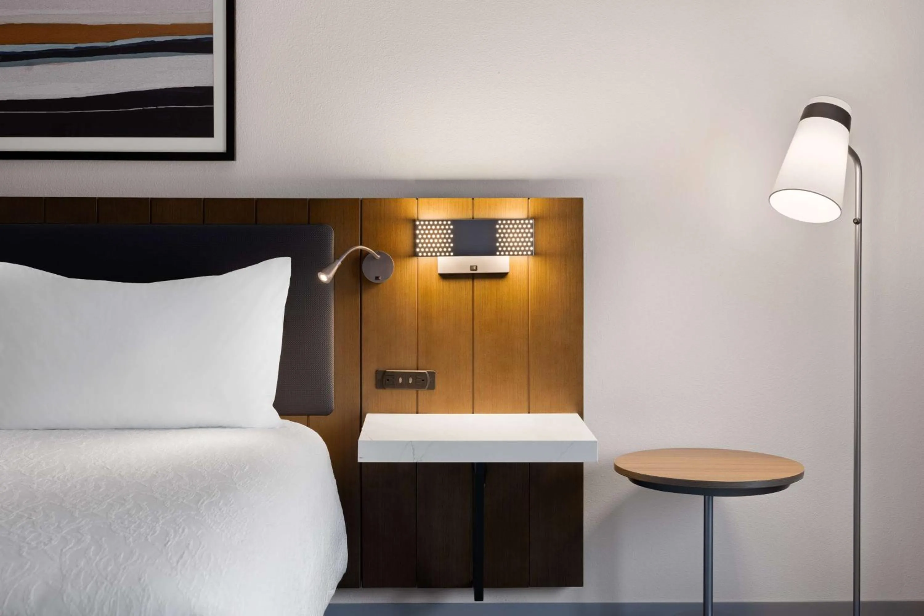 Photo of the whole room, Bed in Hilton Garden Inn Winston-Salem/Hanes Mall