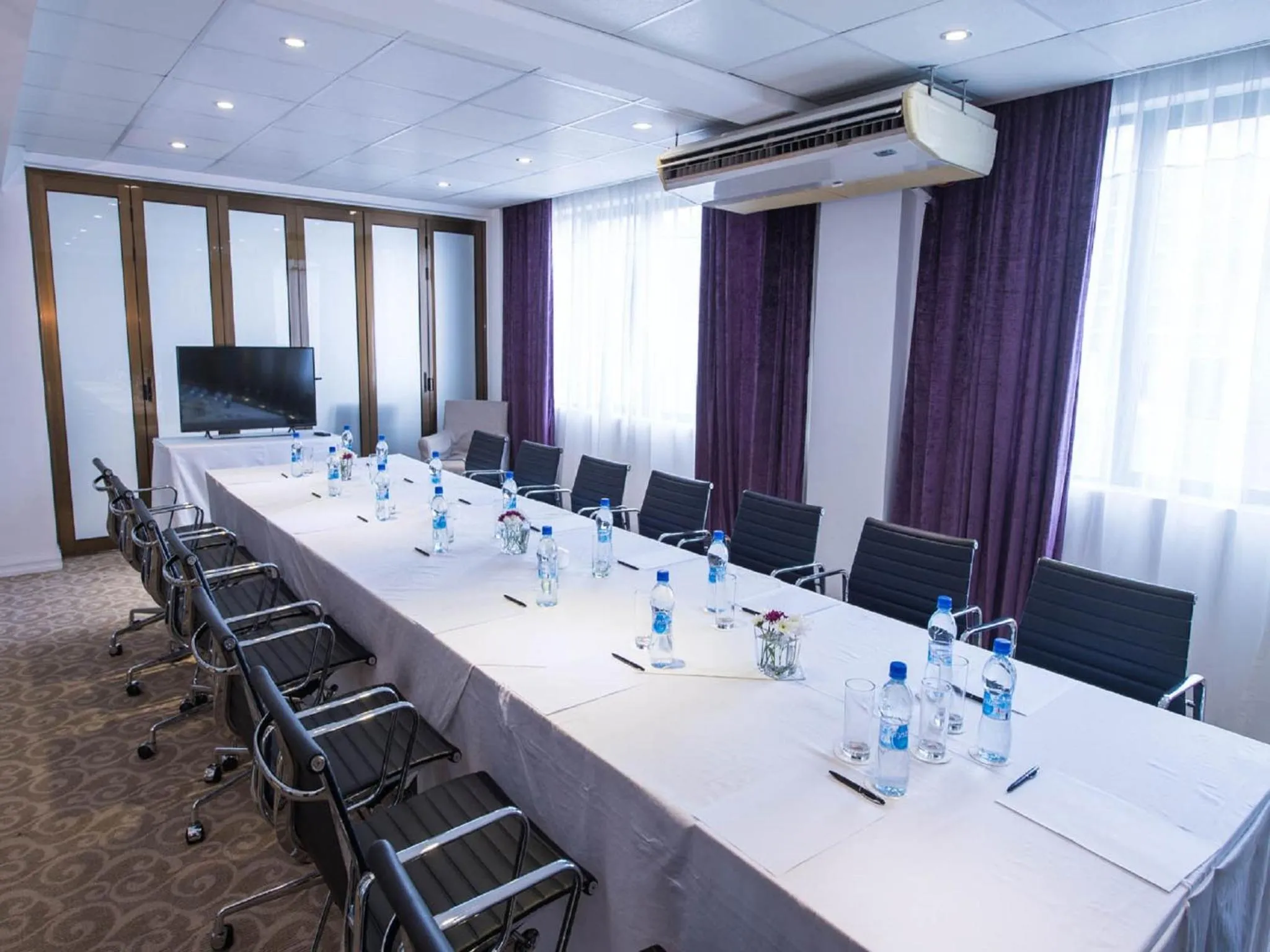 Meeting/conference room in Palms Hotel