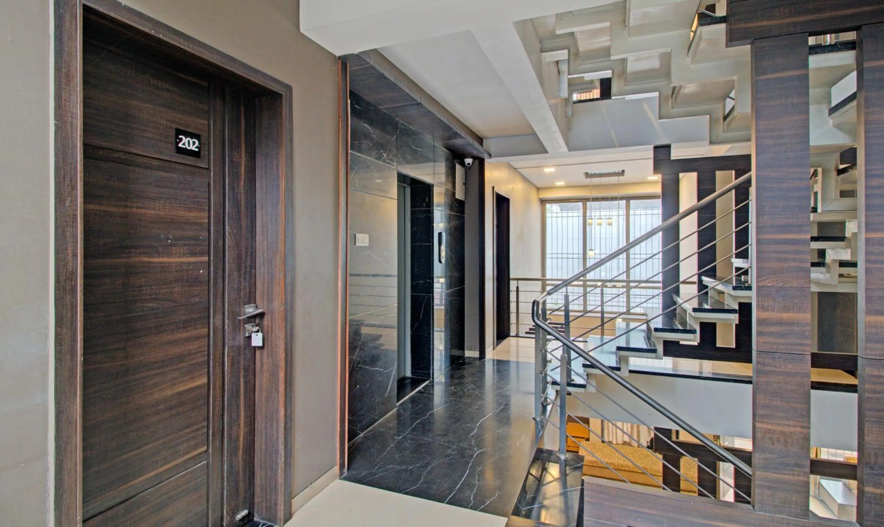 elevator in Treebo Sumati Baner