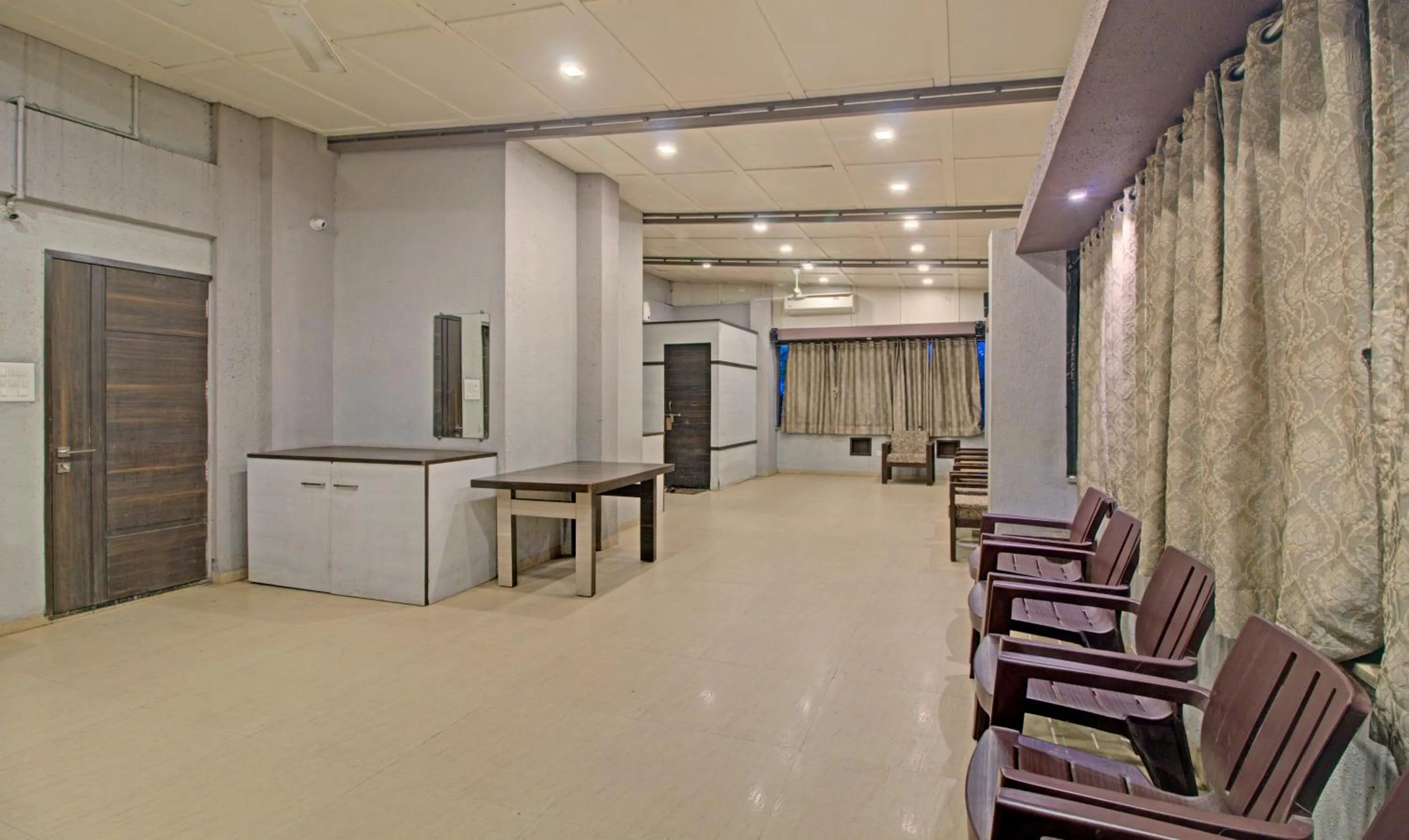 Meeting/conference room in Treebo Sumati Baner