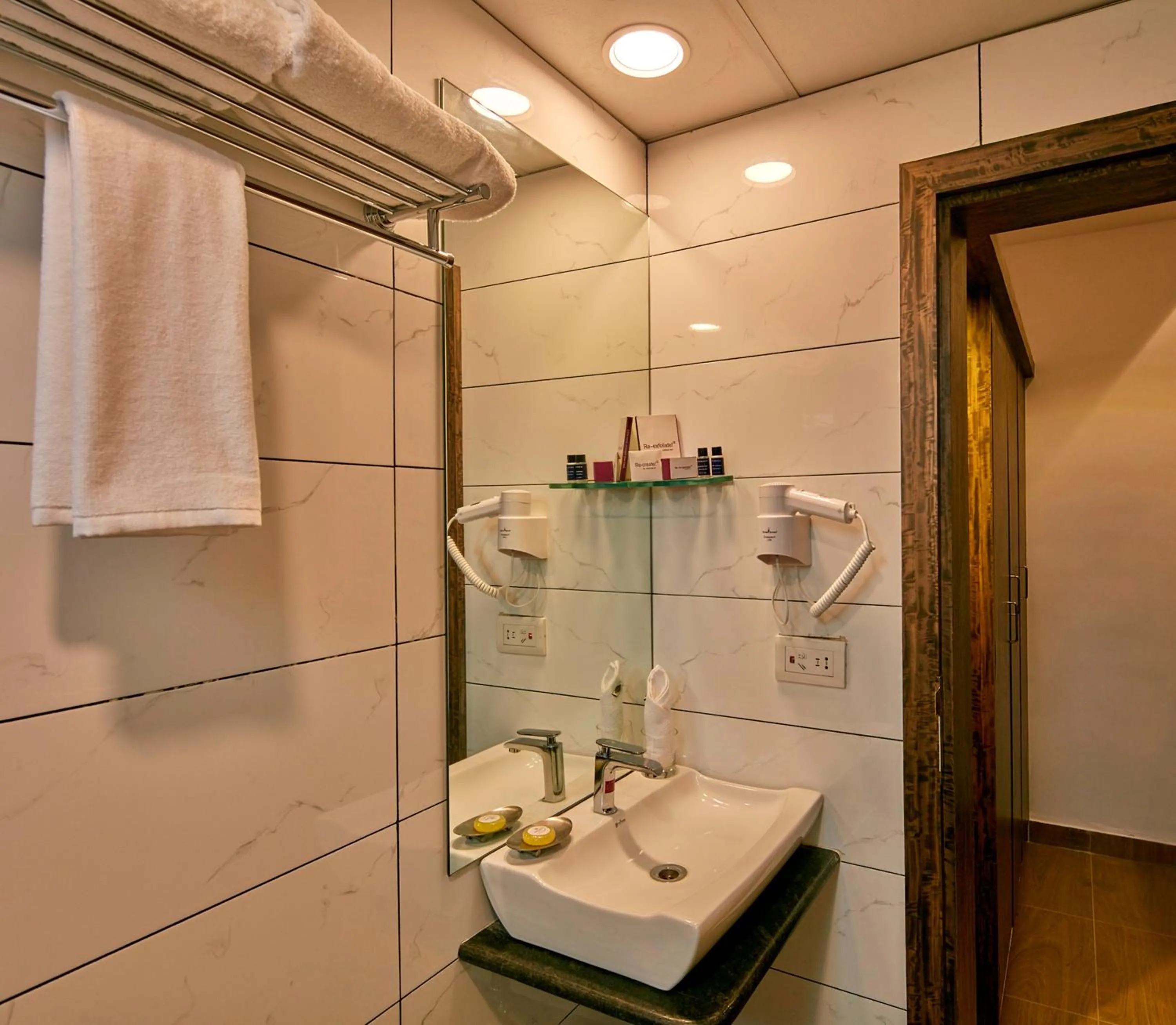 Bathroom in Grand Continent - Bangalore International Airport