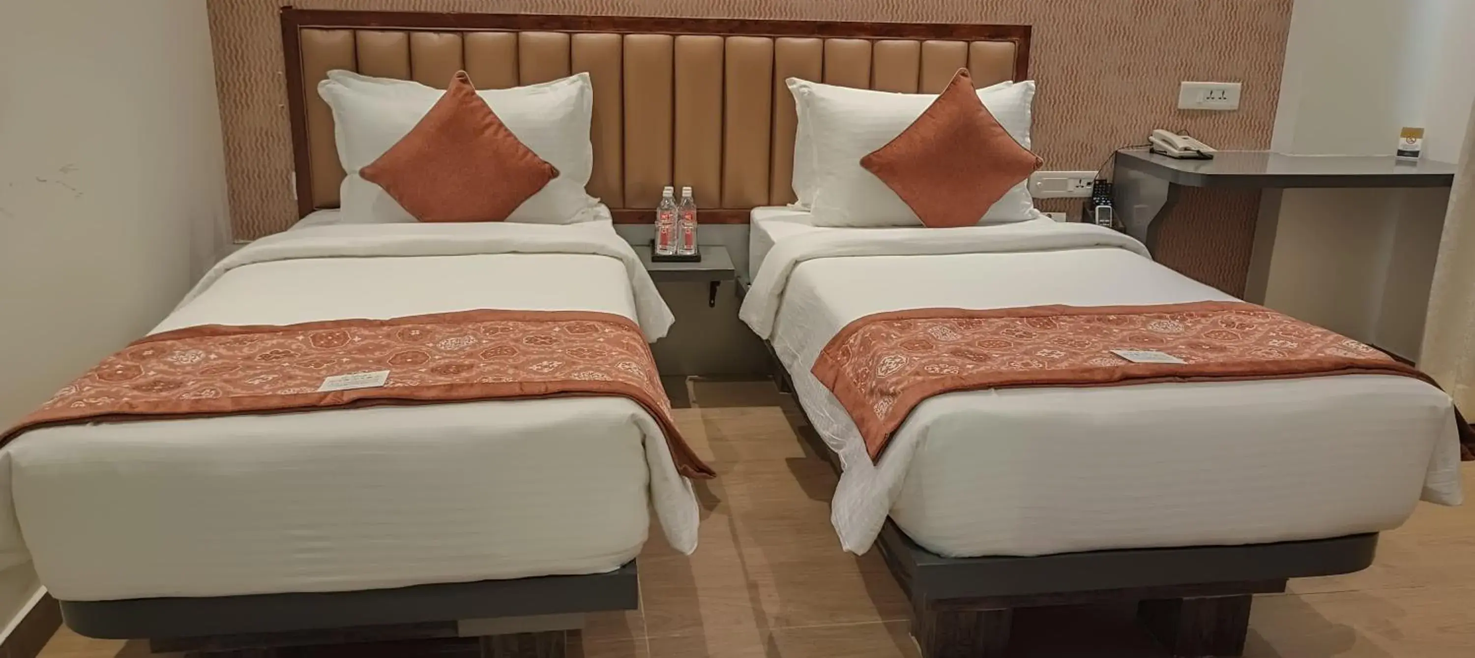Deluxe Twin Room - single occupancy in Grand Continent - Bangalore International Airport Deluxe Twin Room - single occupancy in Grand Continent - Bangalore International Airport