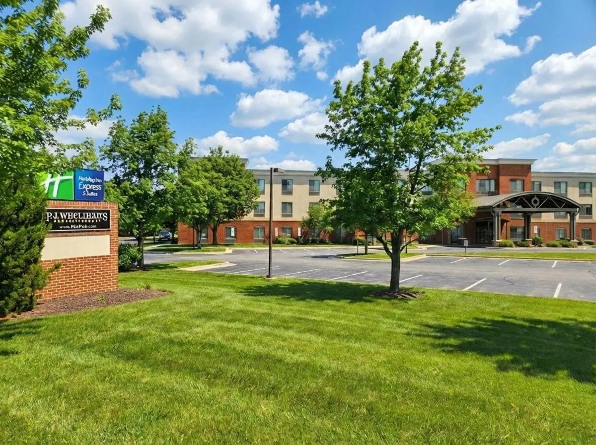 Holiday Inn Express & Suites Bethlehem Airport-Allentown Area