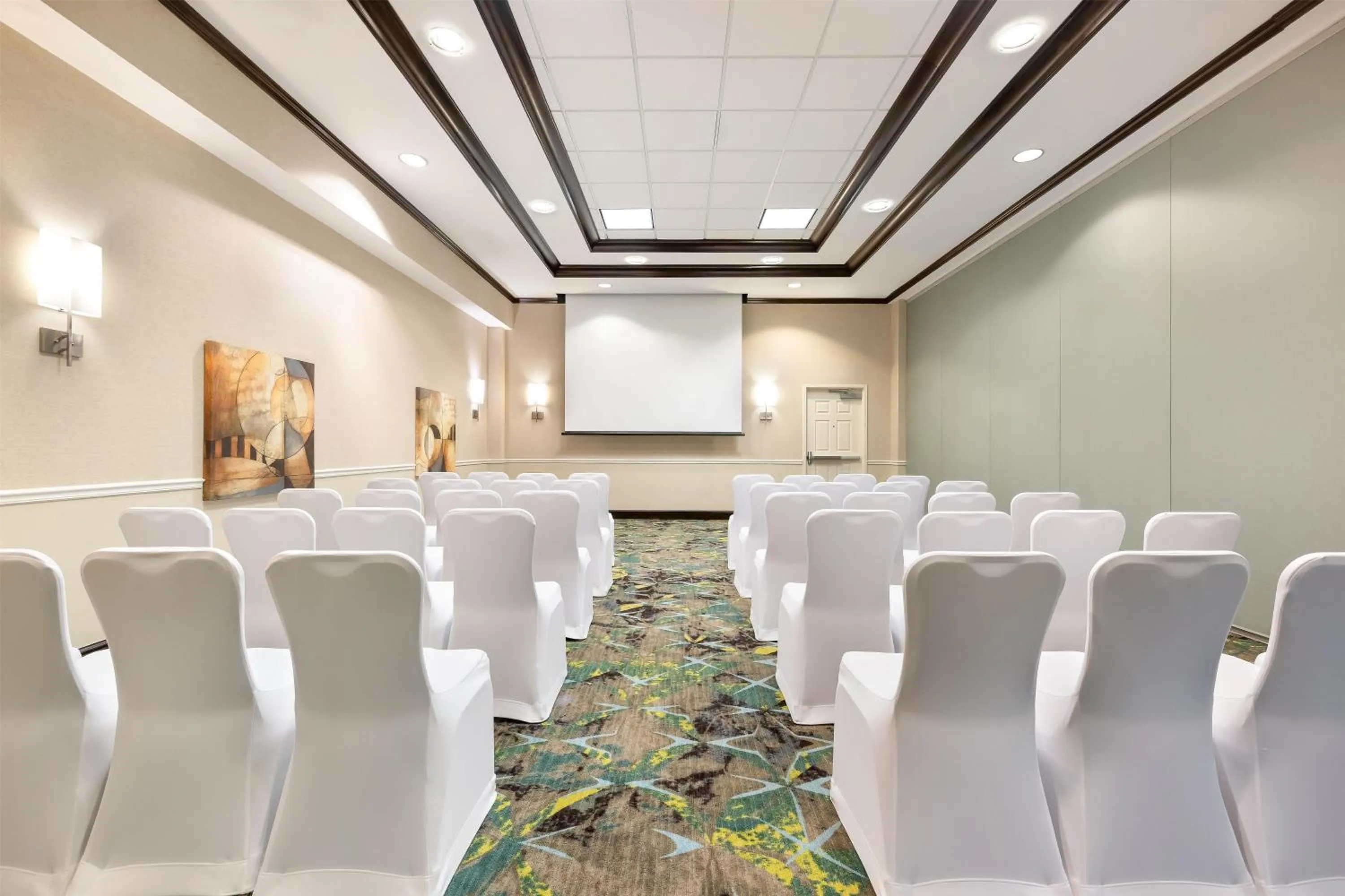 Meeting/conference room in Hilton Garden Inn Dulles North