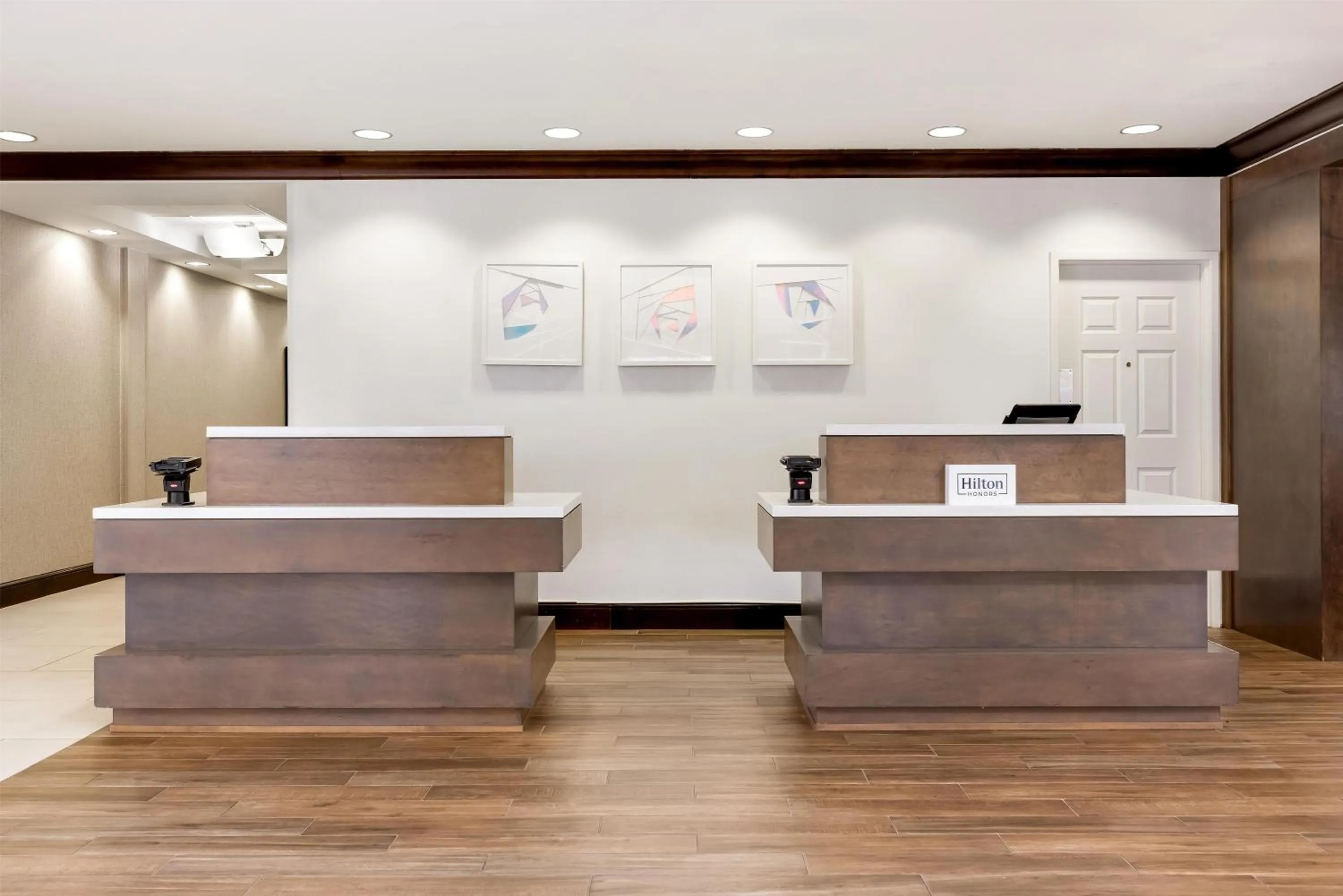 Lobby or reception in Hilton Garden Inn Dulles North