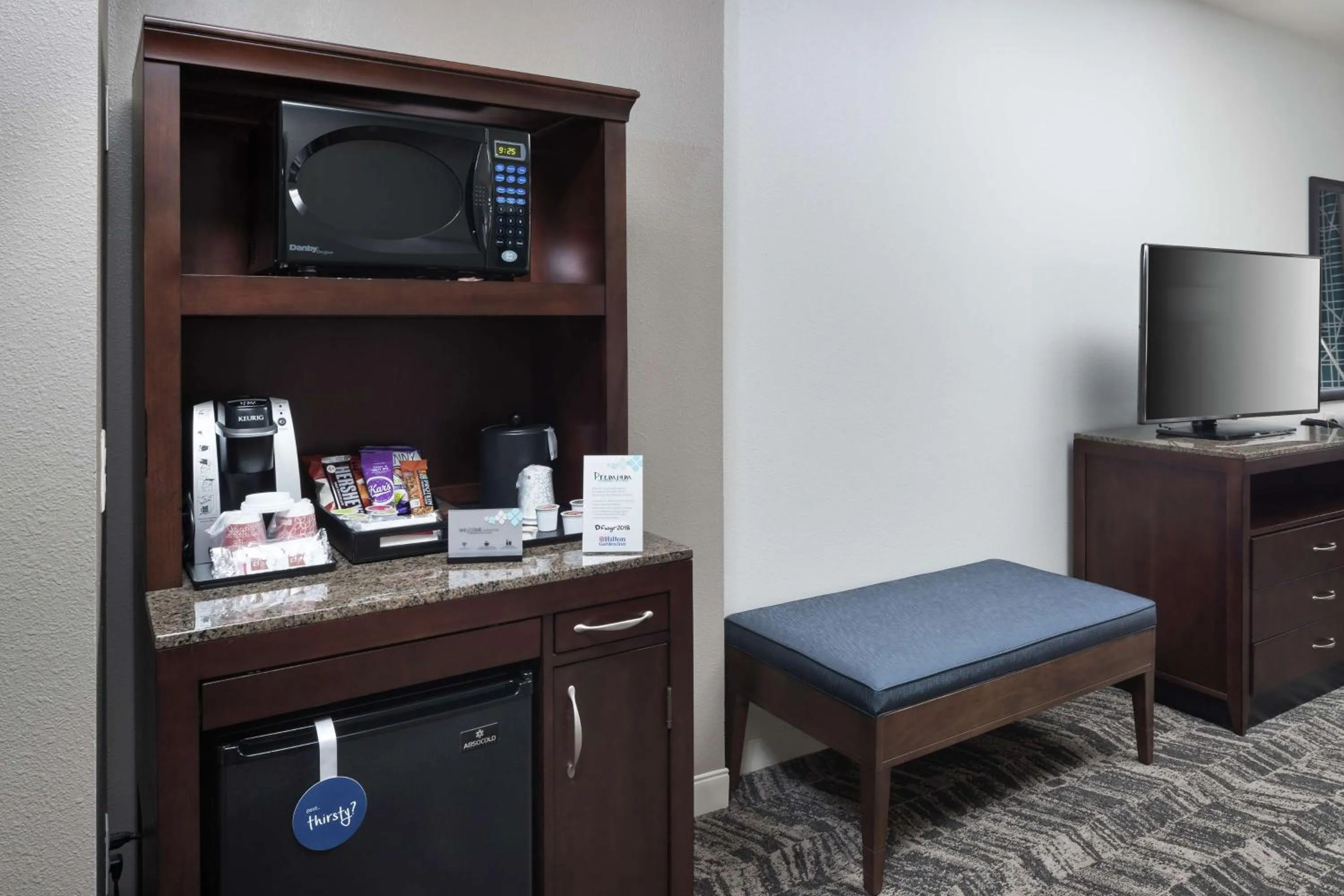 Photo of the whole room in Hilton Garden Inn DFW North Grapevine