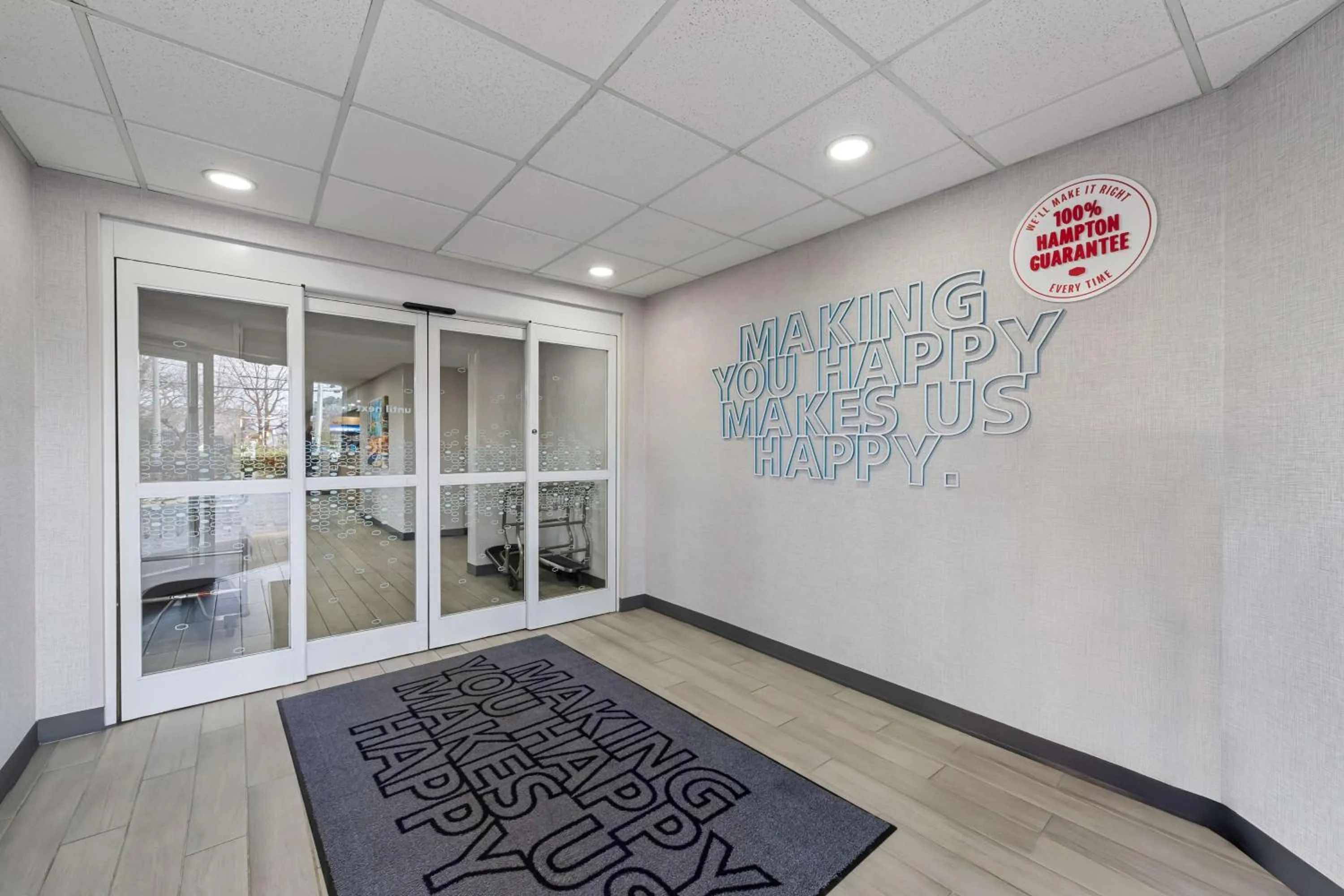 Lobby or reception in Hampton Inn & Suites Charlotte-Airport