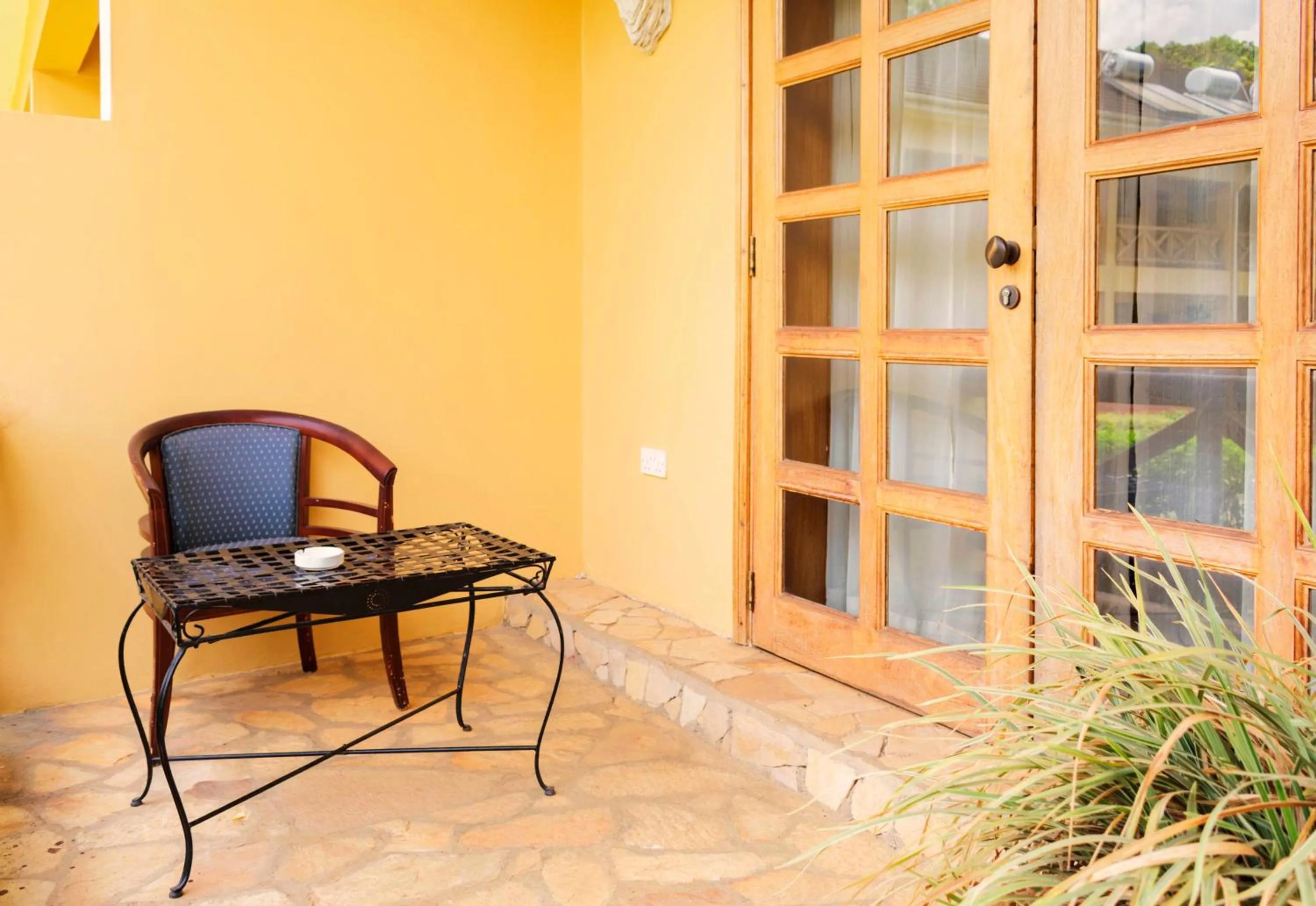 Patio in Mountains of the Moon Hotel Fort Portal