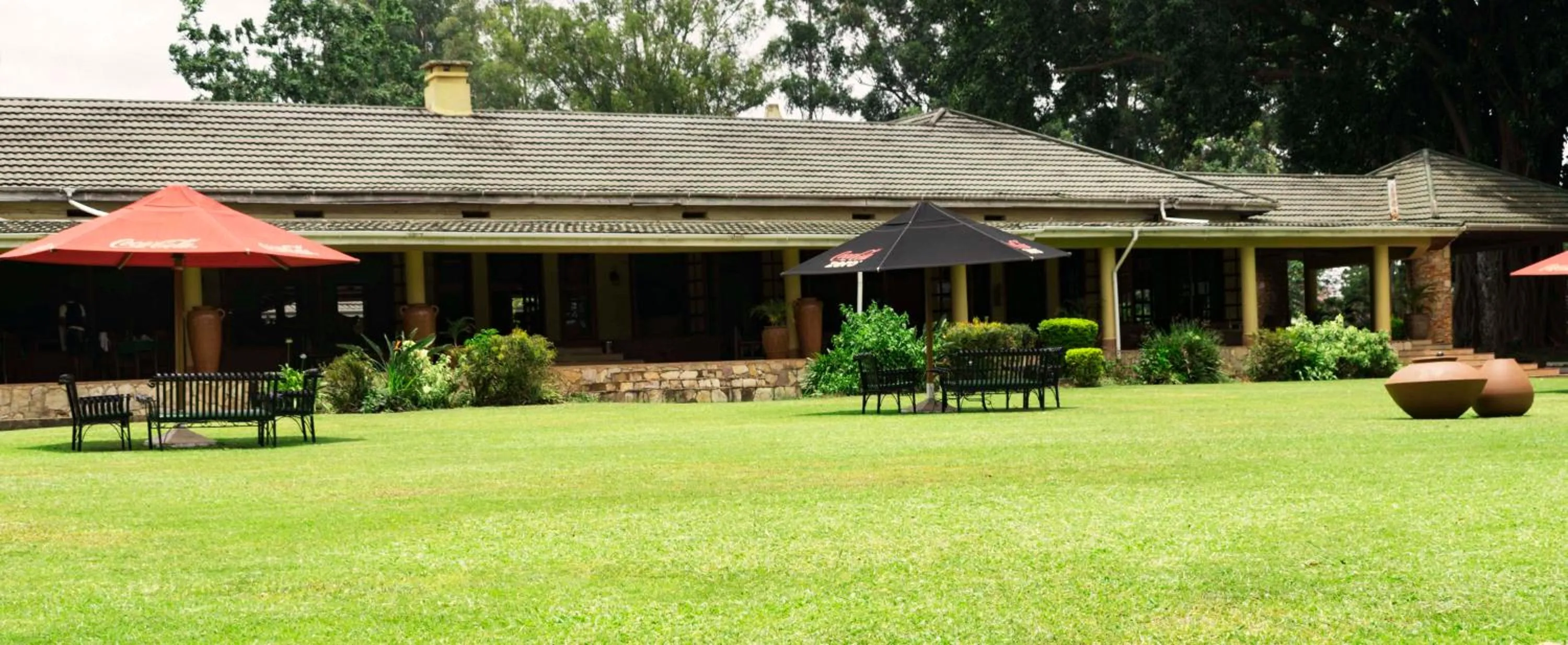 Patio in Mountains of the Moon Hotel Fort Portal