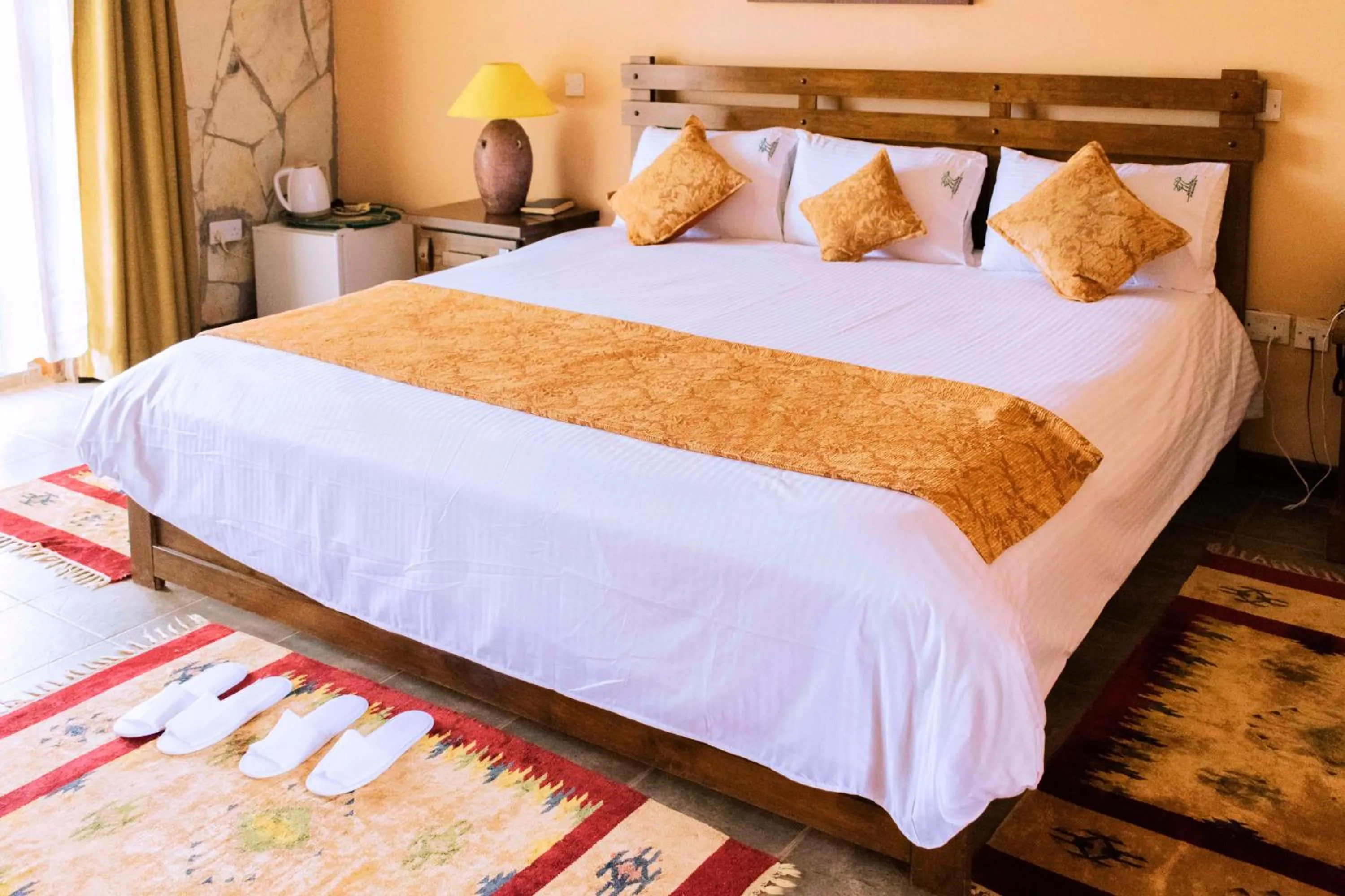 Bed in Mountains of the Moon Hotel Fort Portal