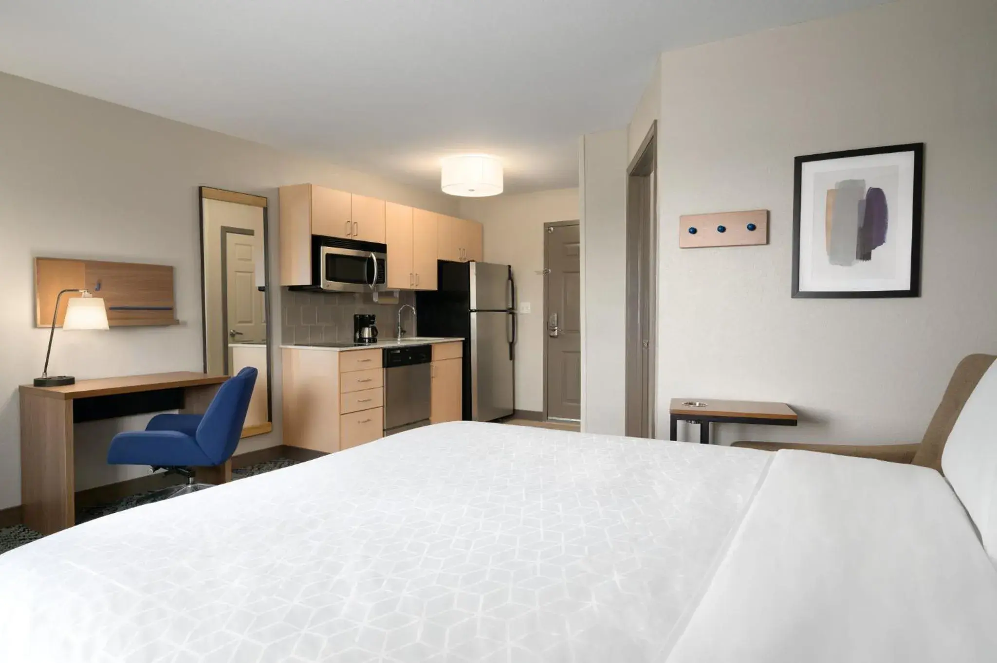 Studio Queen Suite in Candlewood Suites Watertown Fort Drum by IHG Studio Queen Suite in Candlewood Suites Watertown Fort Drum by IHG