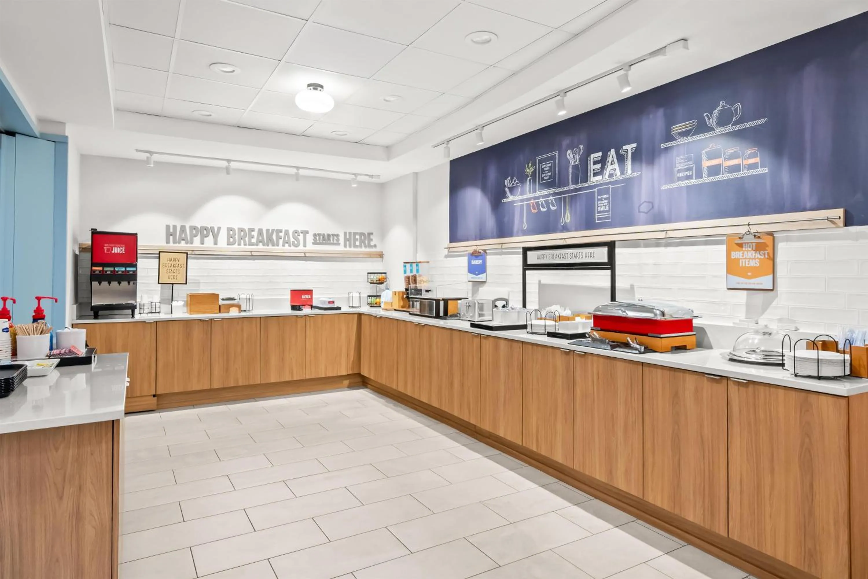 Breakfast in Hampton Inn & Suites Detroit-Canton