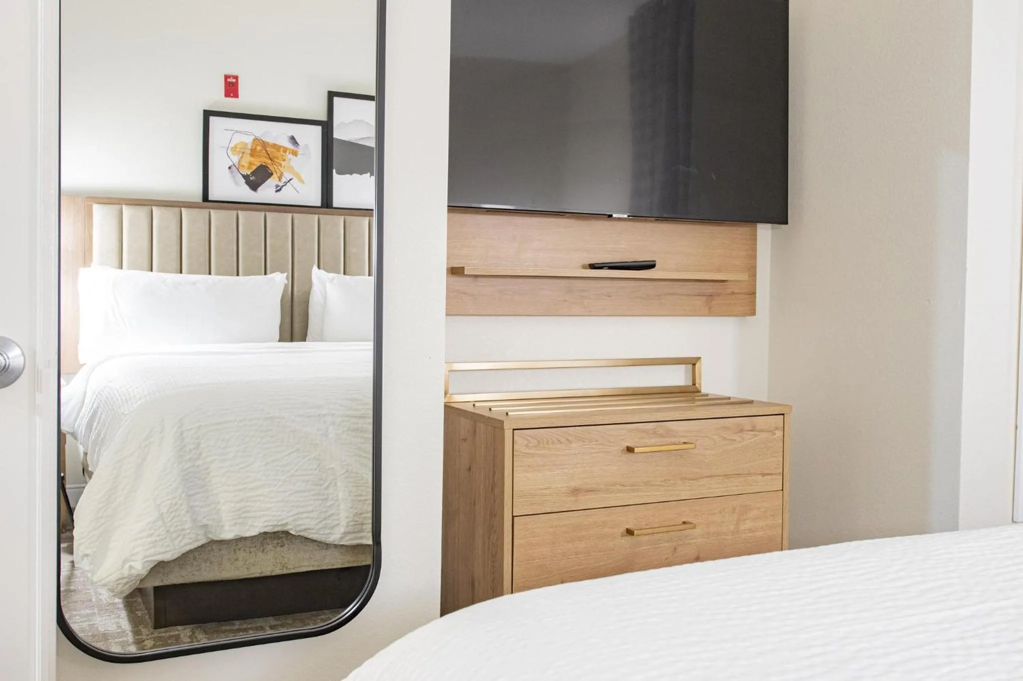 Photo of the whole room, Bed in Staybridge Suites Lafayette-Airport by IHG