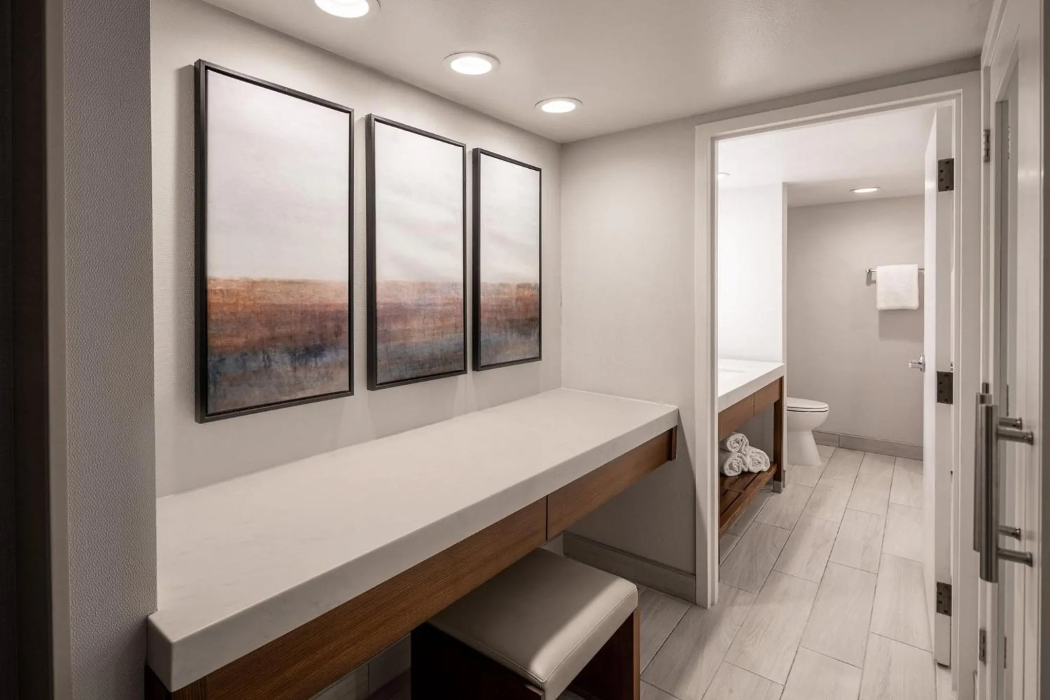 Photo of the whole room in Crowne Plaza Phoenix - Chandler Golf Resort by IHG