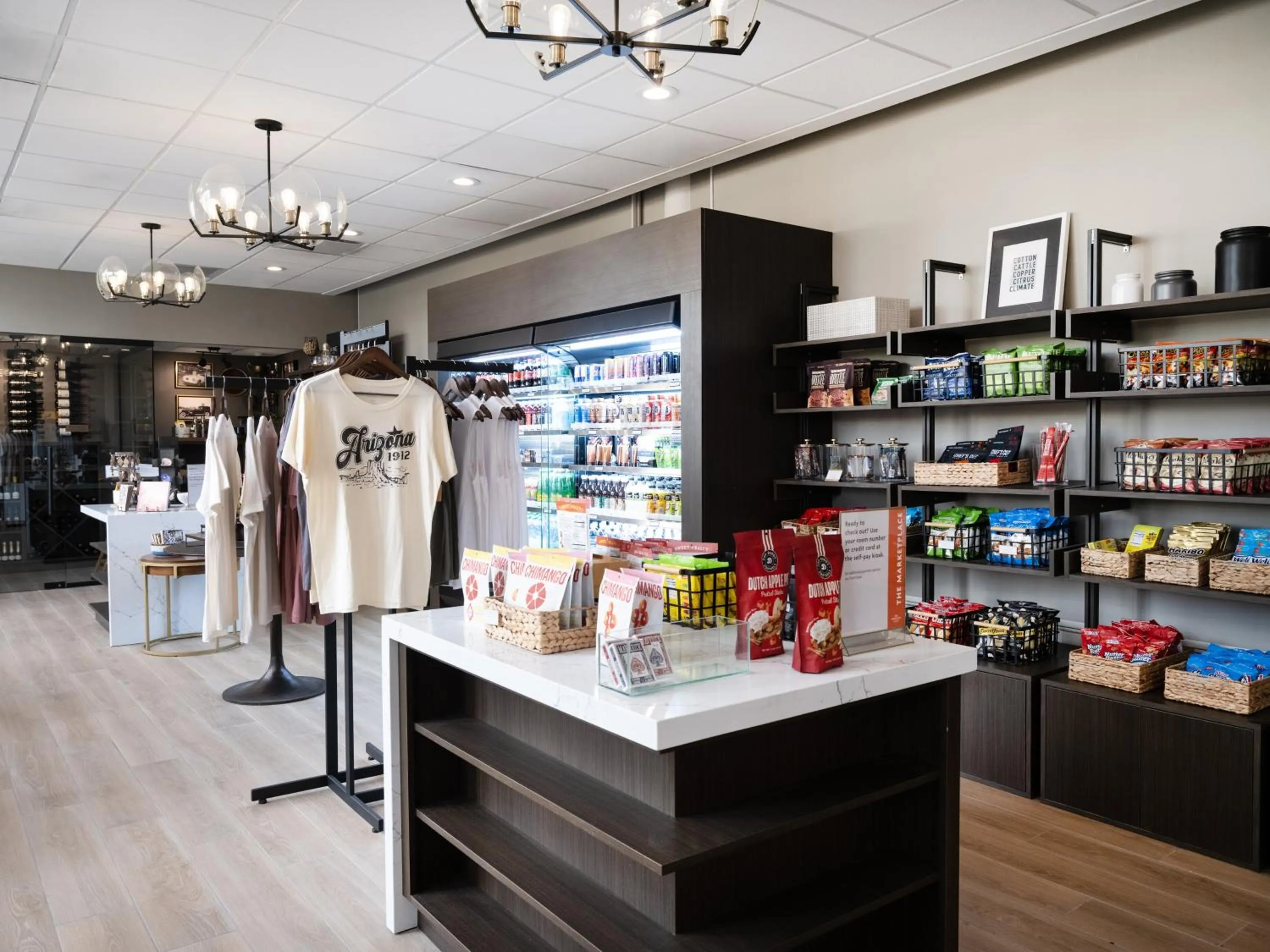 Property building in Crowne Plaza Phoenix - Chandler Golf Resort by IHG