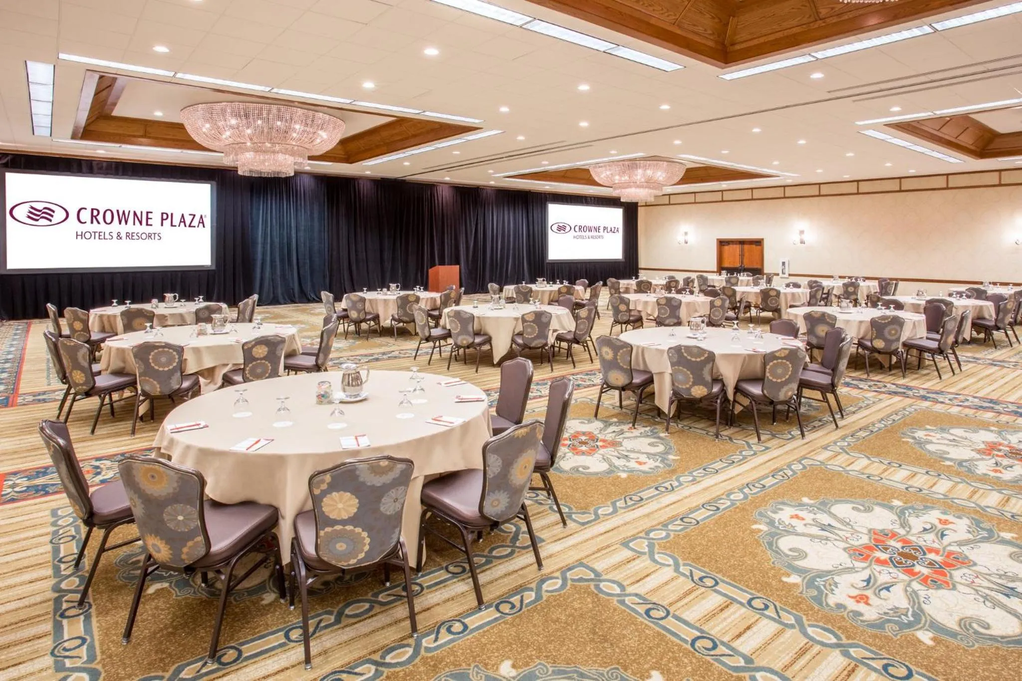 Banquet/Function facilities in Crowne Plaza Phoenix - Chandler Golf Resort by IHG