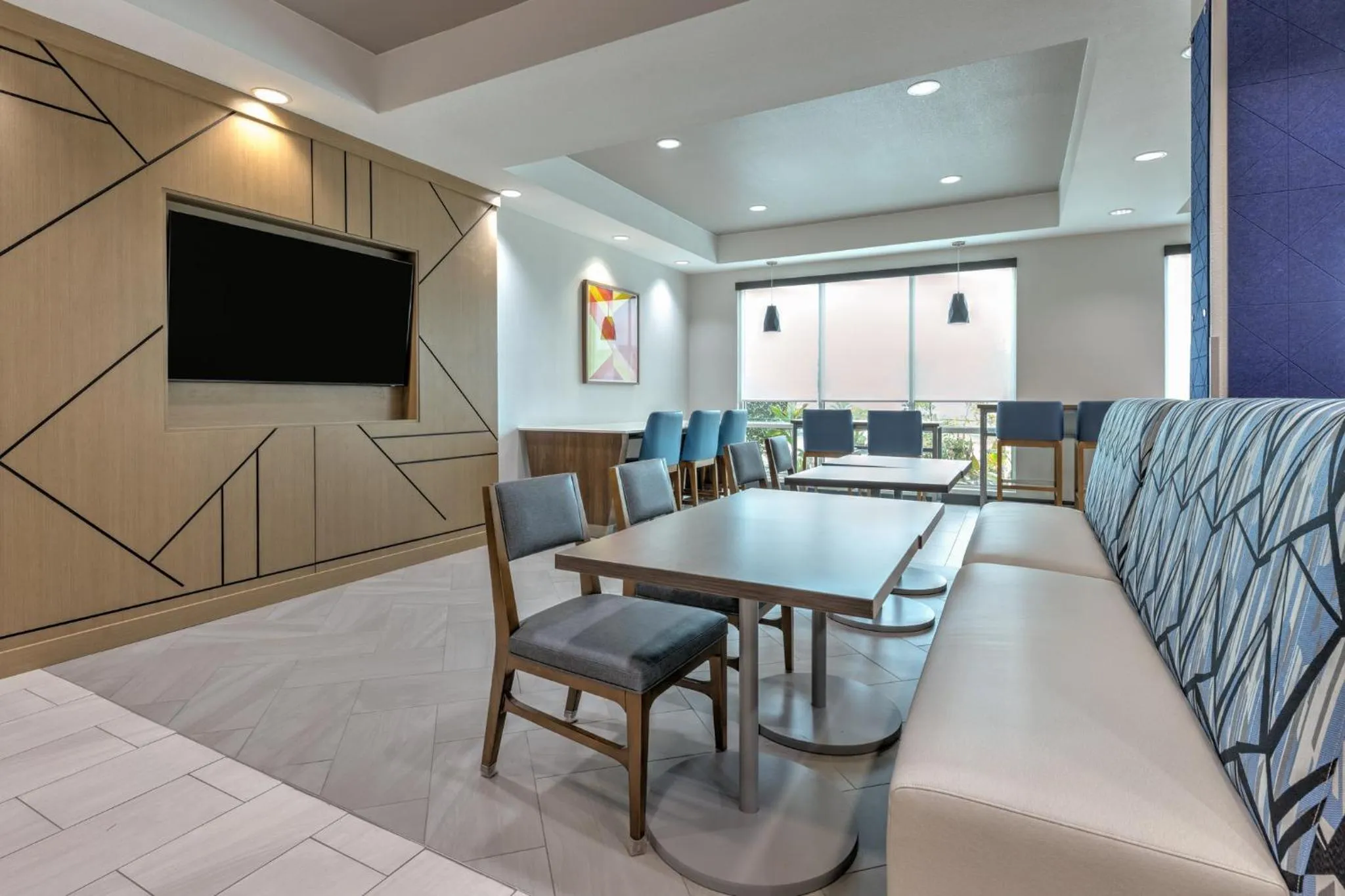 Breakfast in Holiday Inn Express Hotel and Suites Athens by IHG