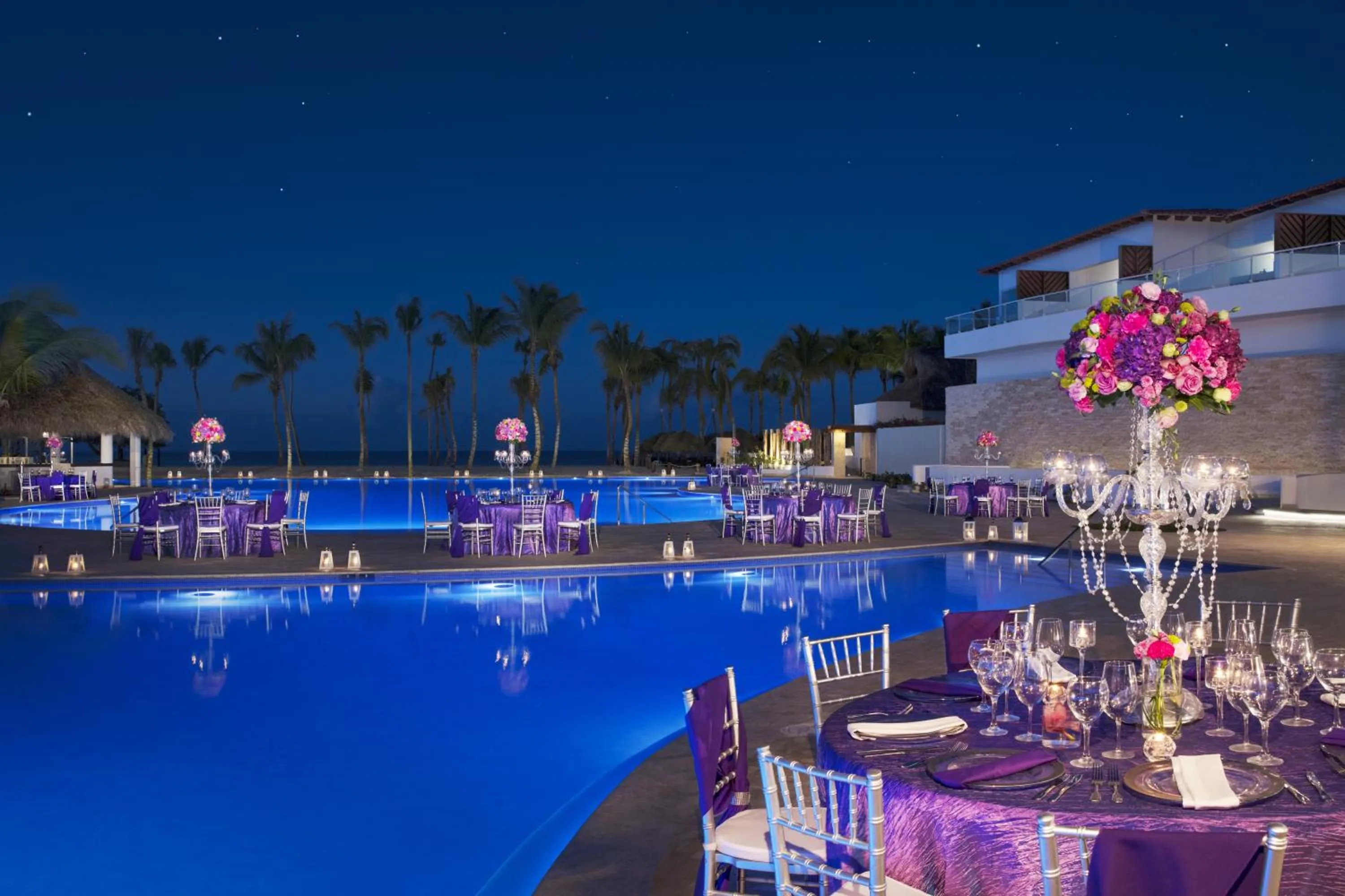 Swimming pool in Dreams Dominicus La Romana Resort & Spa