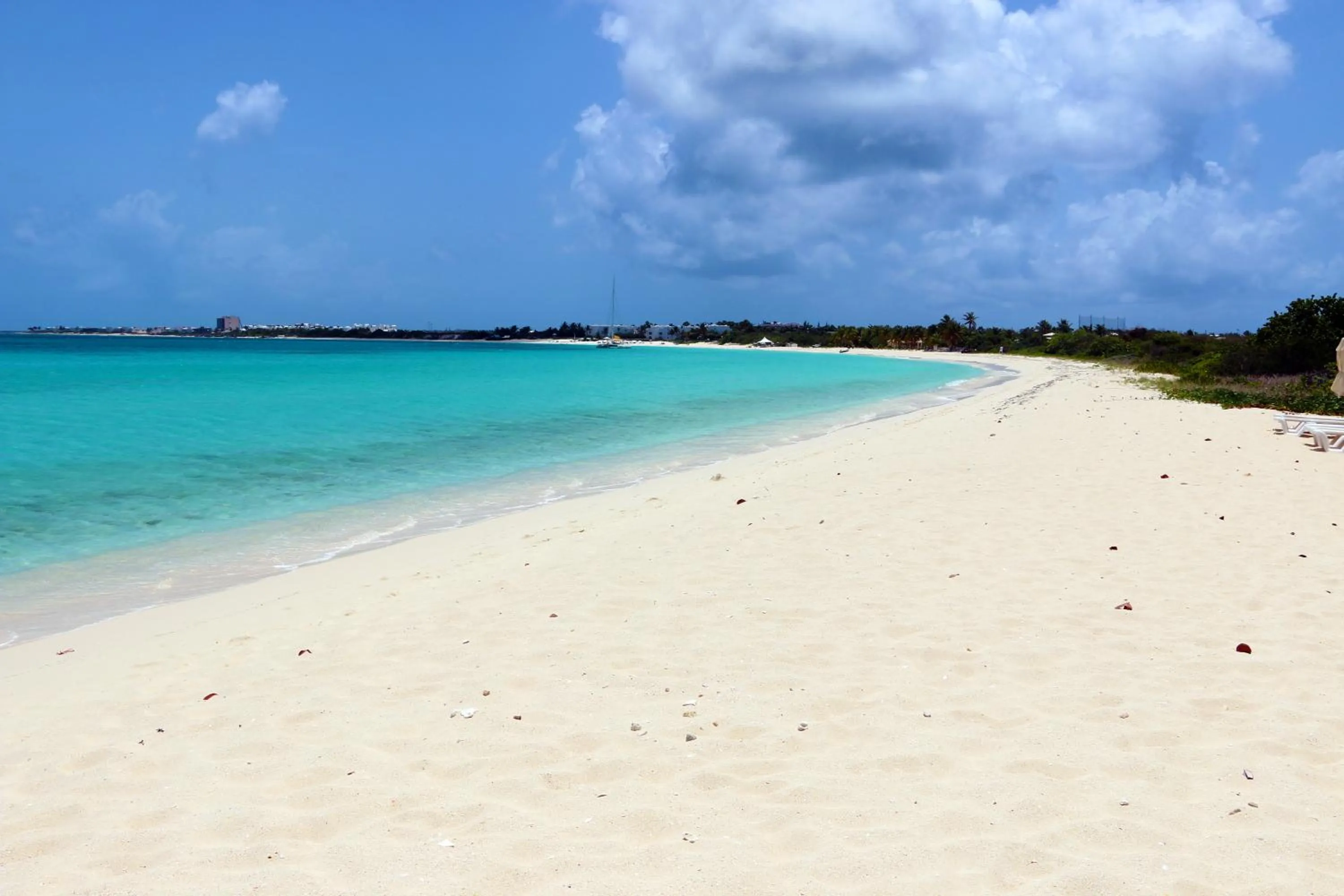 Snorkeling in Rendezvous Bay Hotel