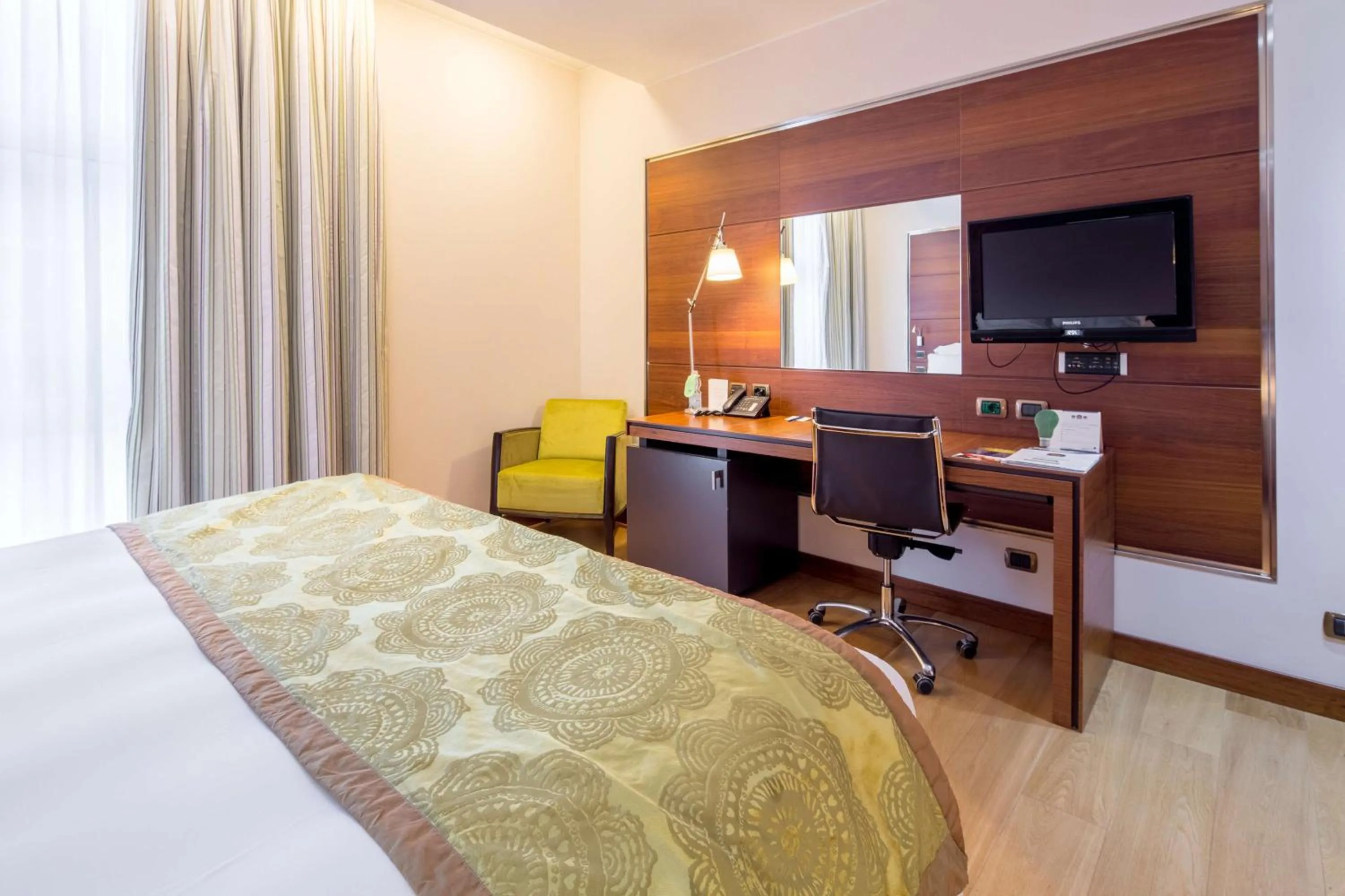 Bedroom, Bed in Best Western Premier BHR Treviso Hotel