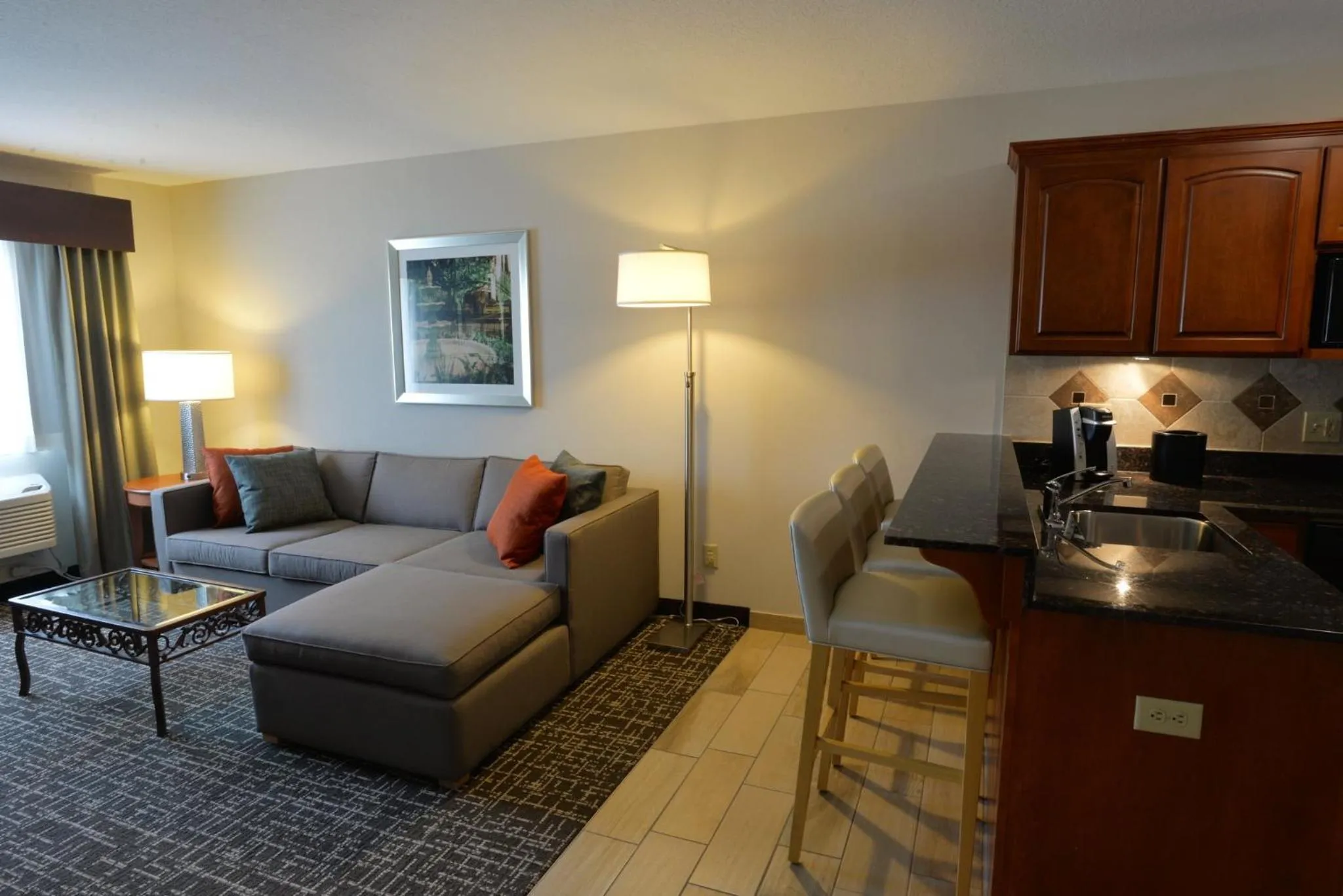 Photo of the whole room in Holiday Inn Hotel & Suites Minneapolis-Lakeville by IHG