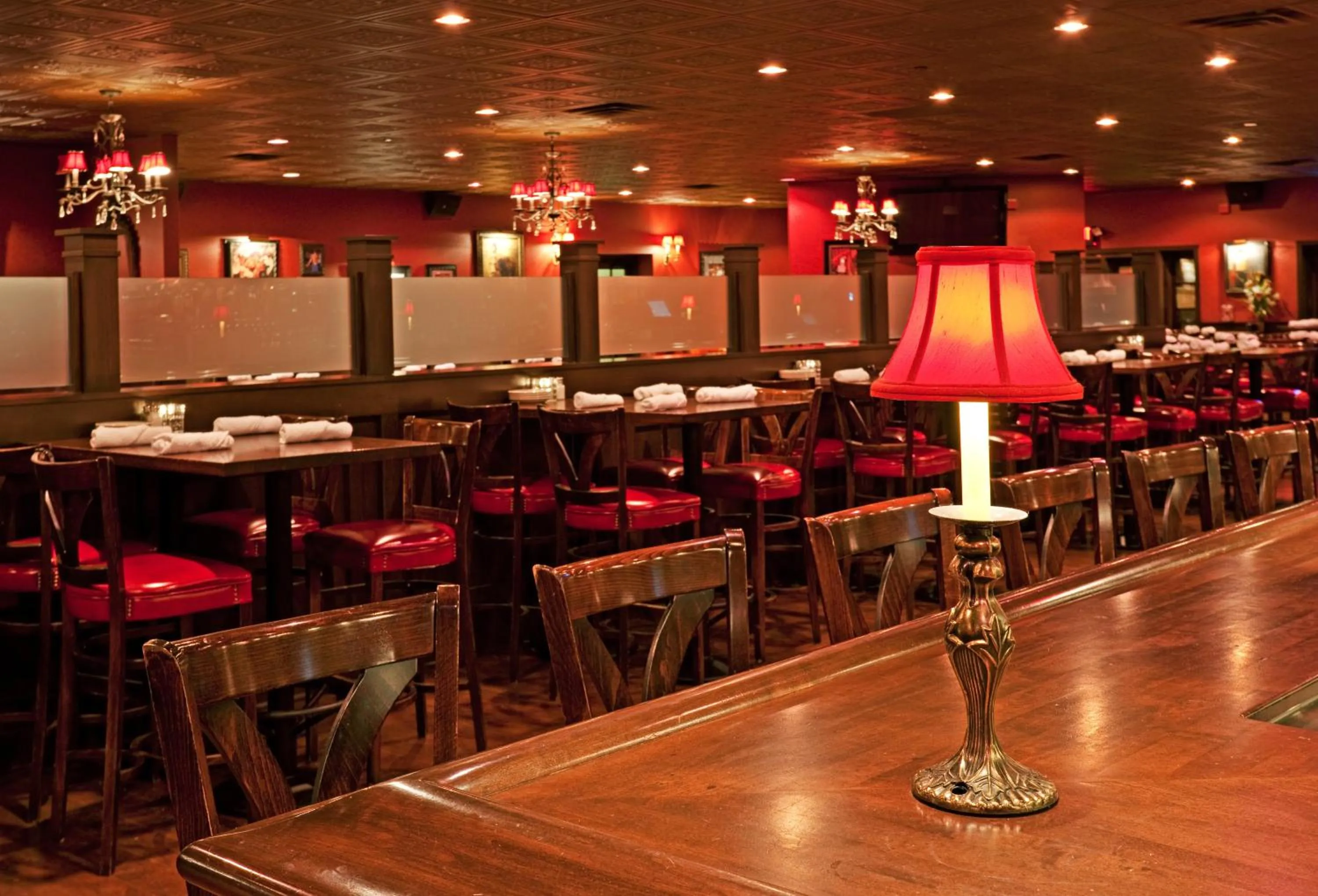 Lounge or bar in Holiday Inn Hotel & Suites Minneapolis-Lakeville by IHG