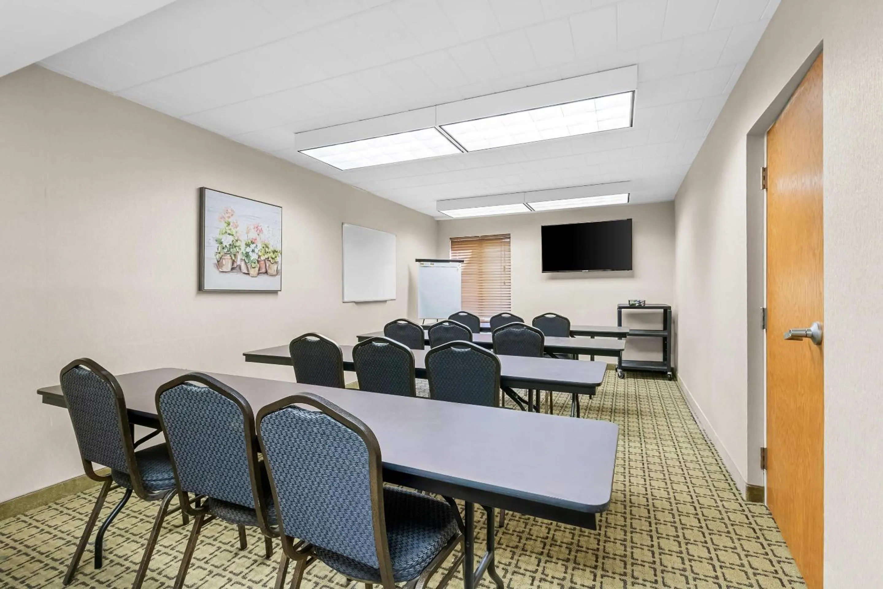Meeting/conference room in Clarion Inn Cranberry Township