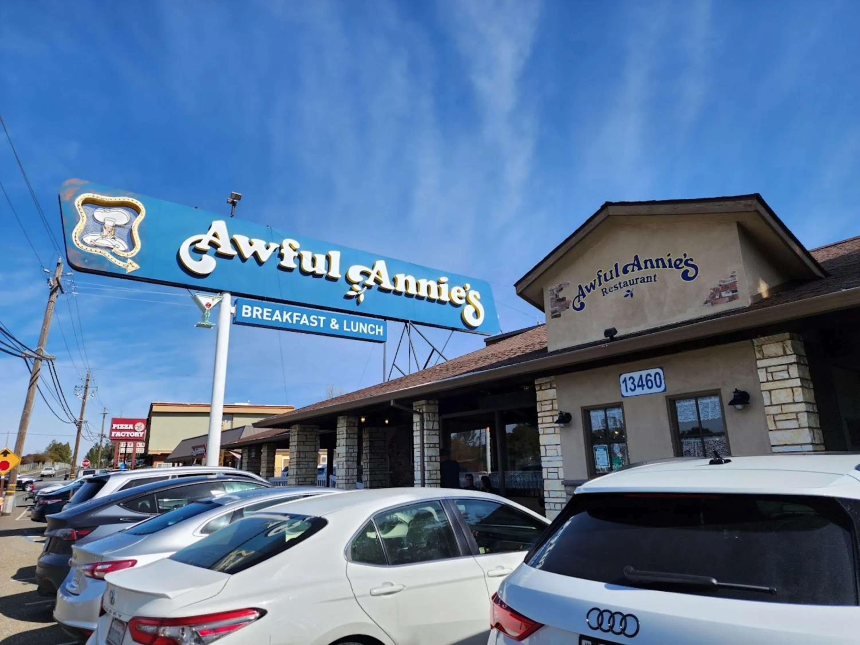 Restaurant/places to eat in Holiday Inn Auburn by IHG