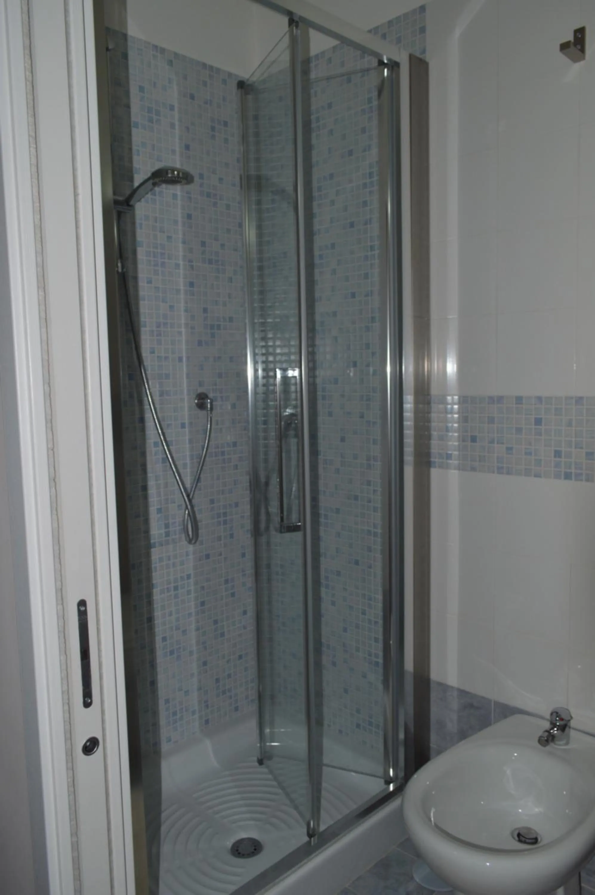 Bathroom in B&B Frangi